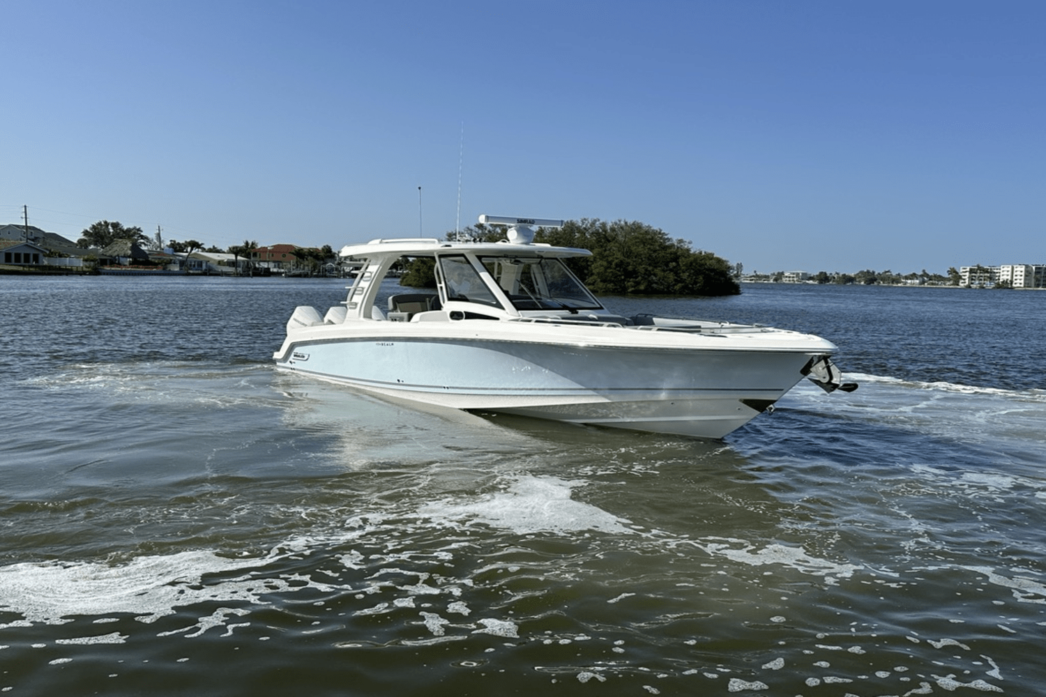 2025 Boston Whaler 350 Realm Image Thumbnail #46