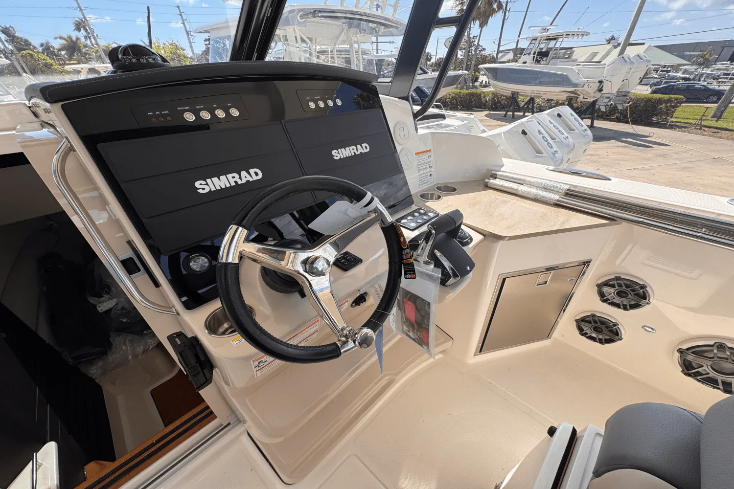 2025 Boston Whaler 350 Realm Image Thumbnail #21