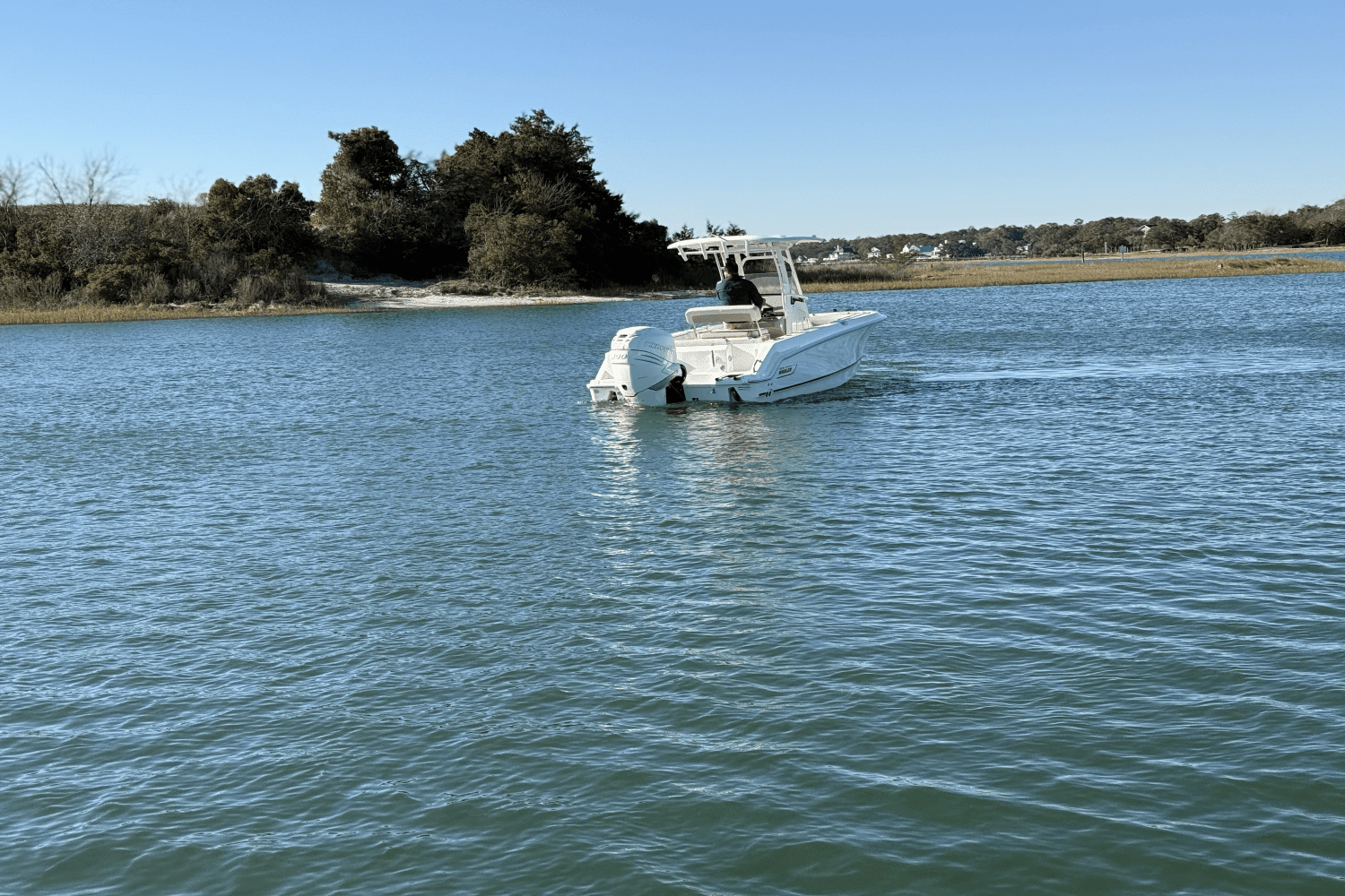 2017 Boston Whaler 230 Outrage Image Thumbnail #2