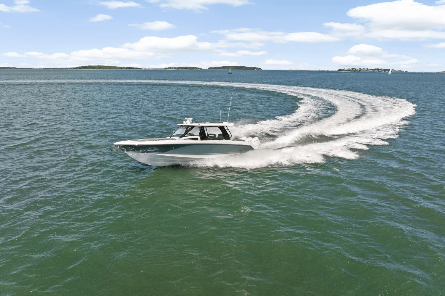 2025 Boston Whaler 350 Realm Image Thumbnail #54
