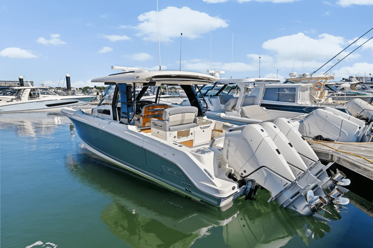 2025 Boston Whaler 350 Realm Image Thumbnail #4