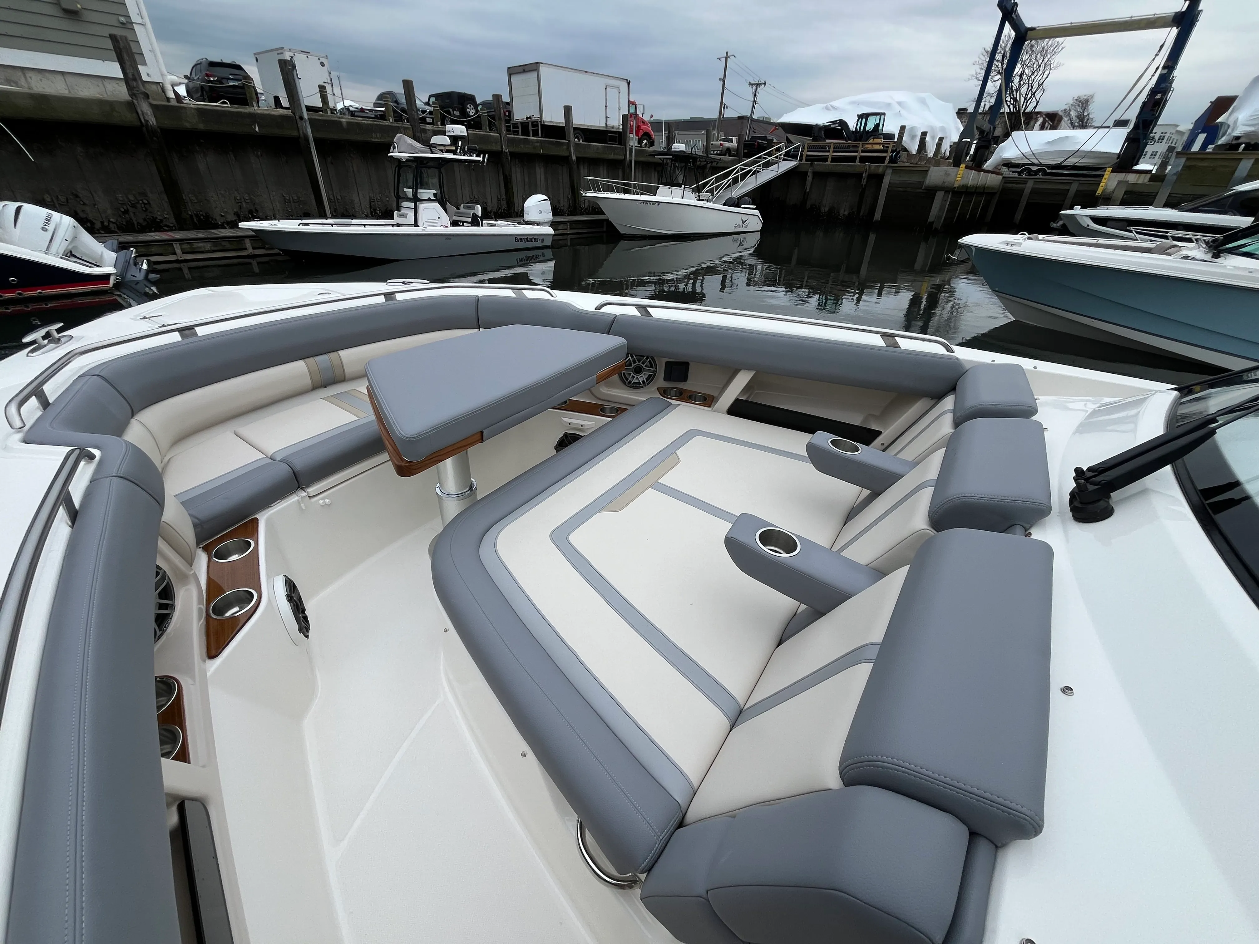 2026 Boston Whaler 350 Realm Image Thumbnail #42