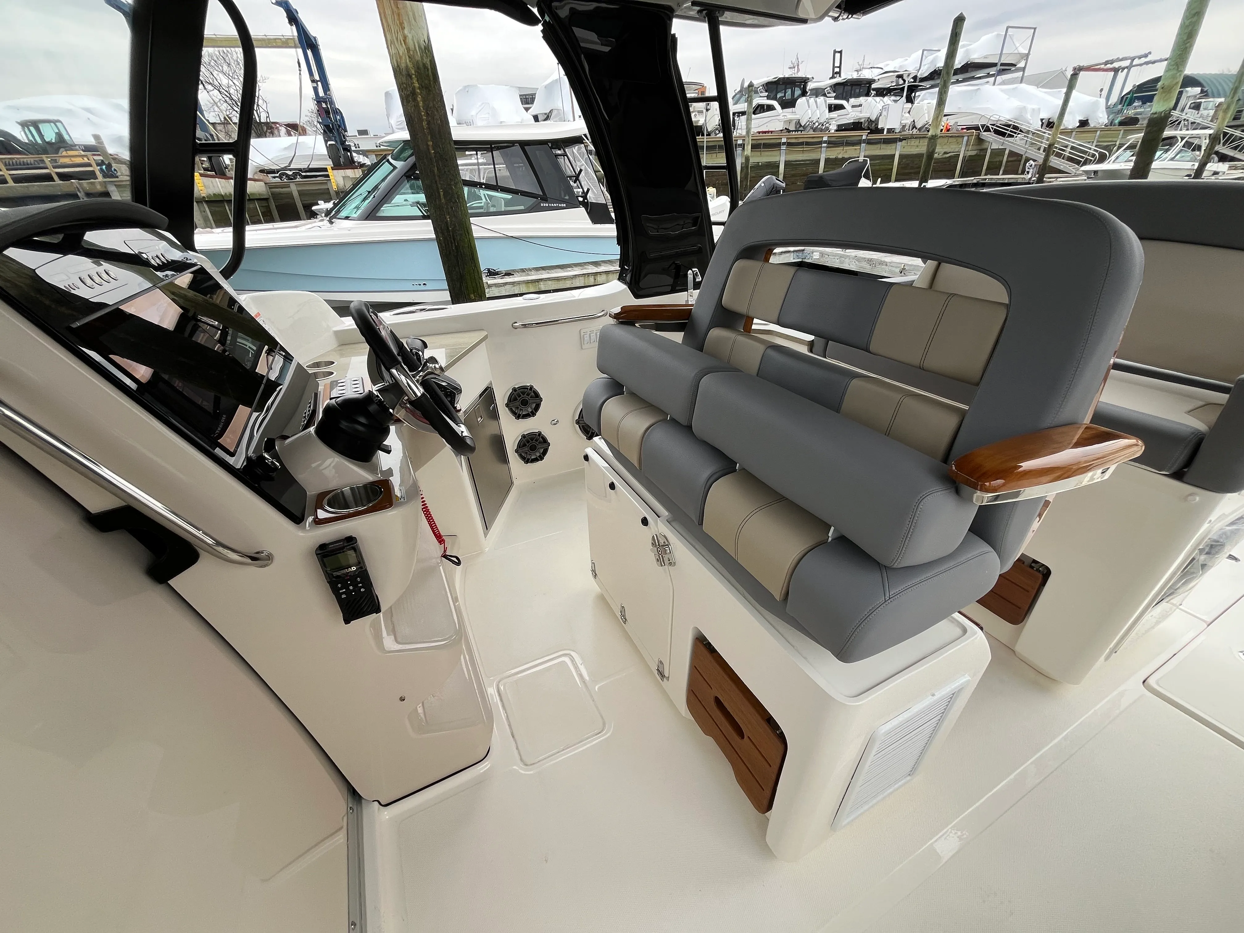 2026 Boston Whaler 350 Realm Image Thumbnail #34