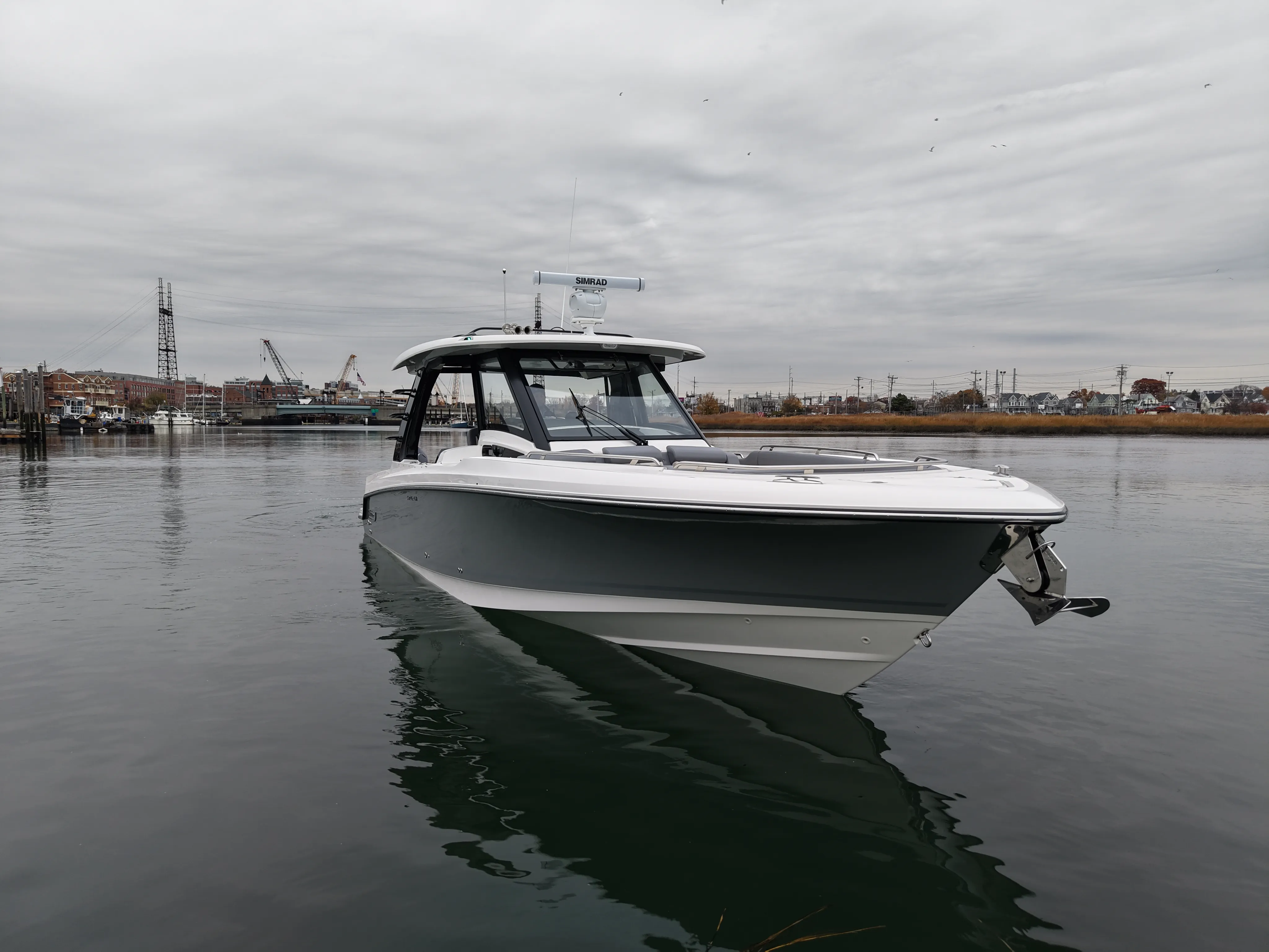 2026 Boston Whaler 350 Realm Image Thumbnail #3