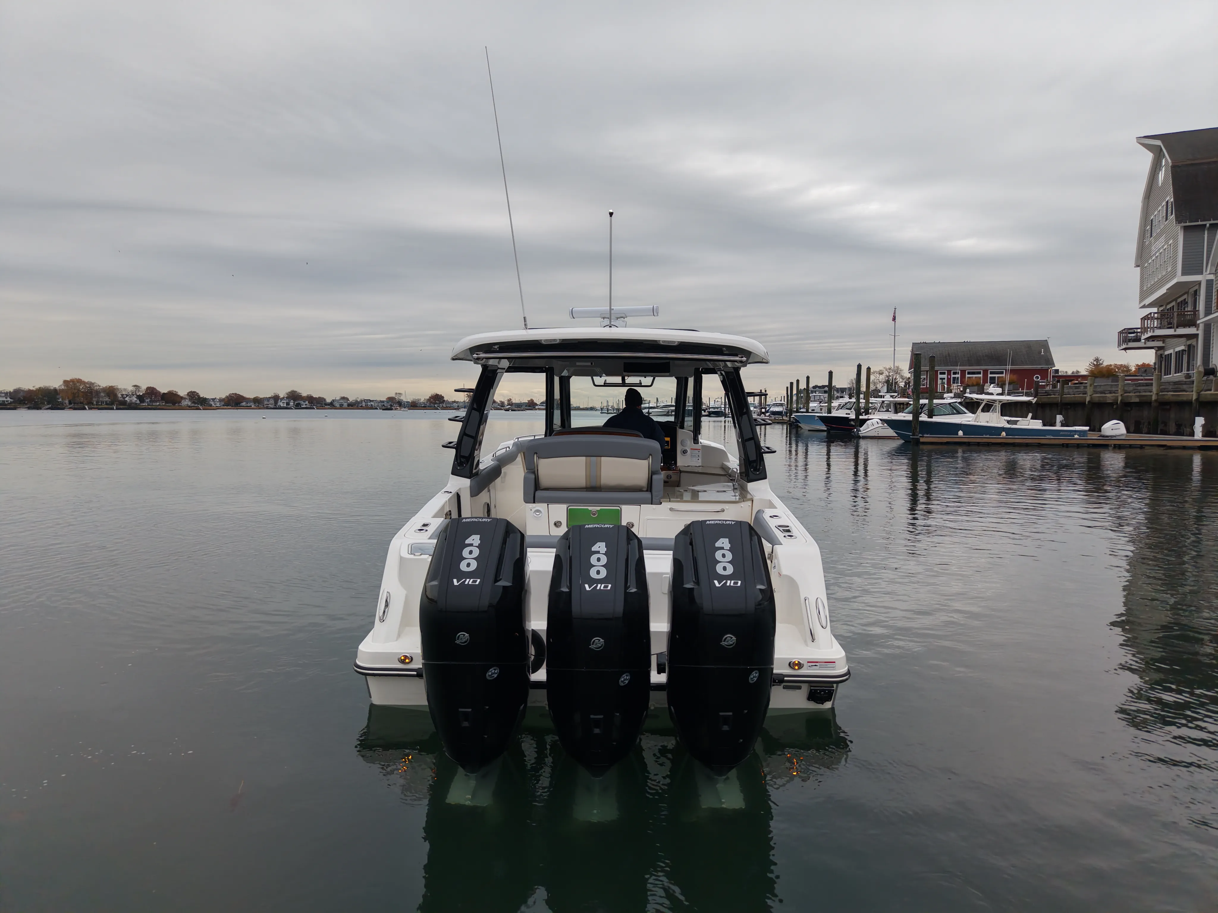 2026 Boston Whaler 350 Realm Image Thumbnail #8