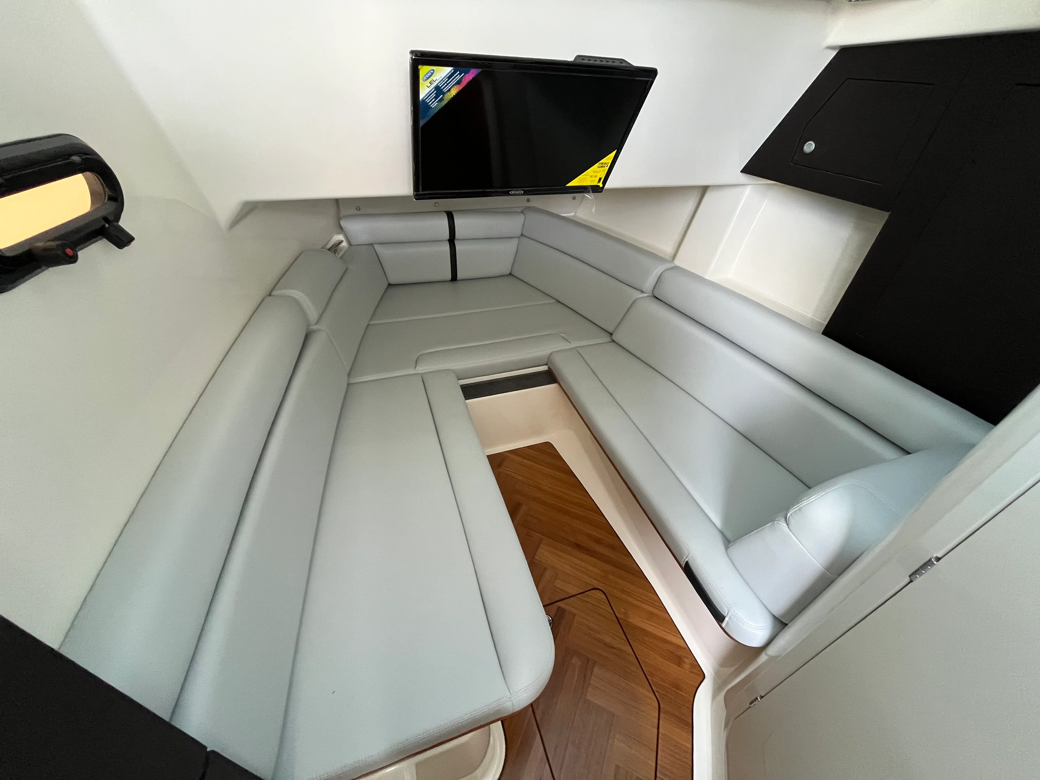 2026 Boston Whaler 350 Realm Image Thumbnail #36