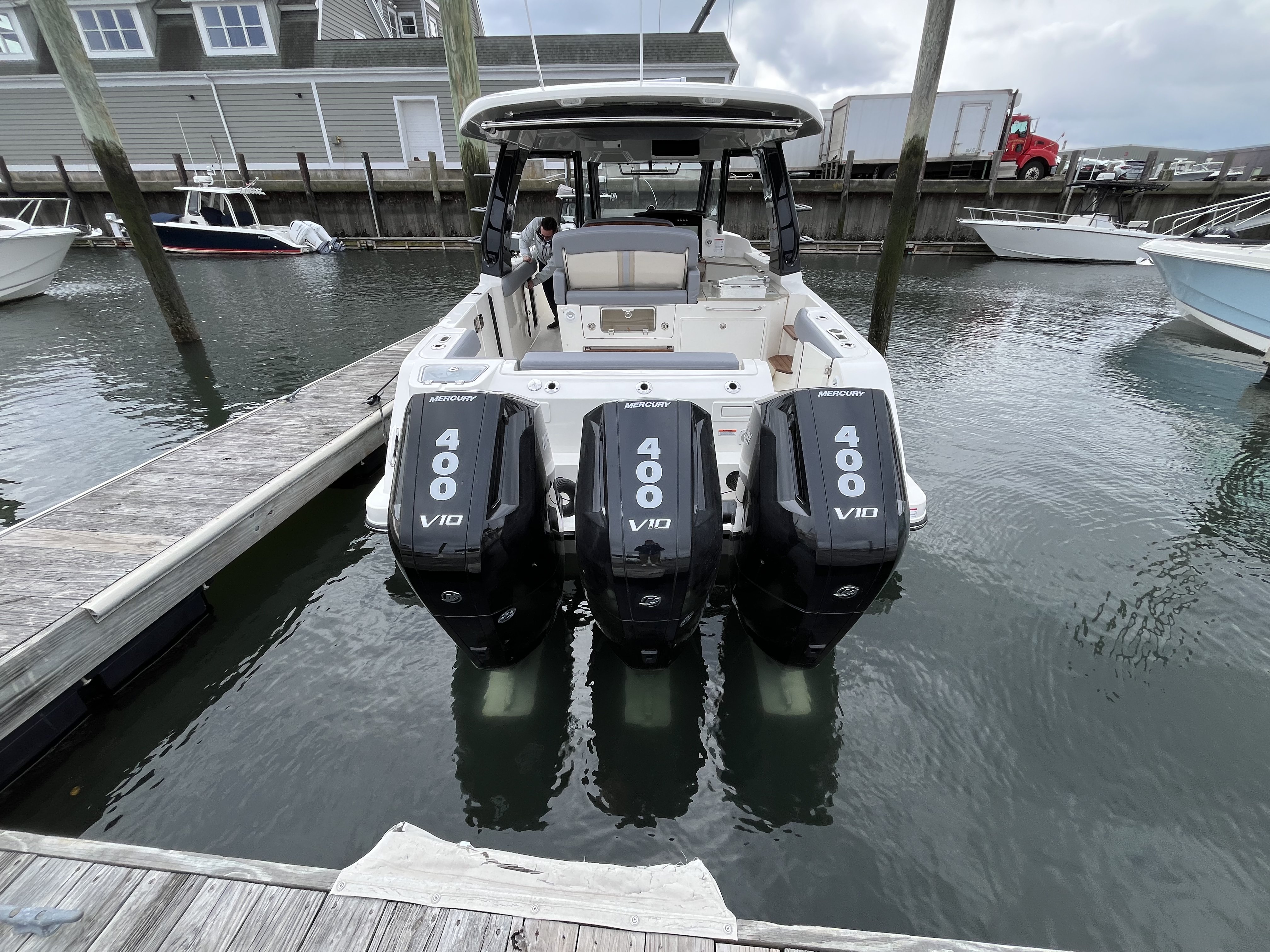 2026 Boston Whaler 350 Realm Image Thumbnail #19