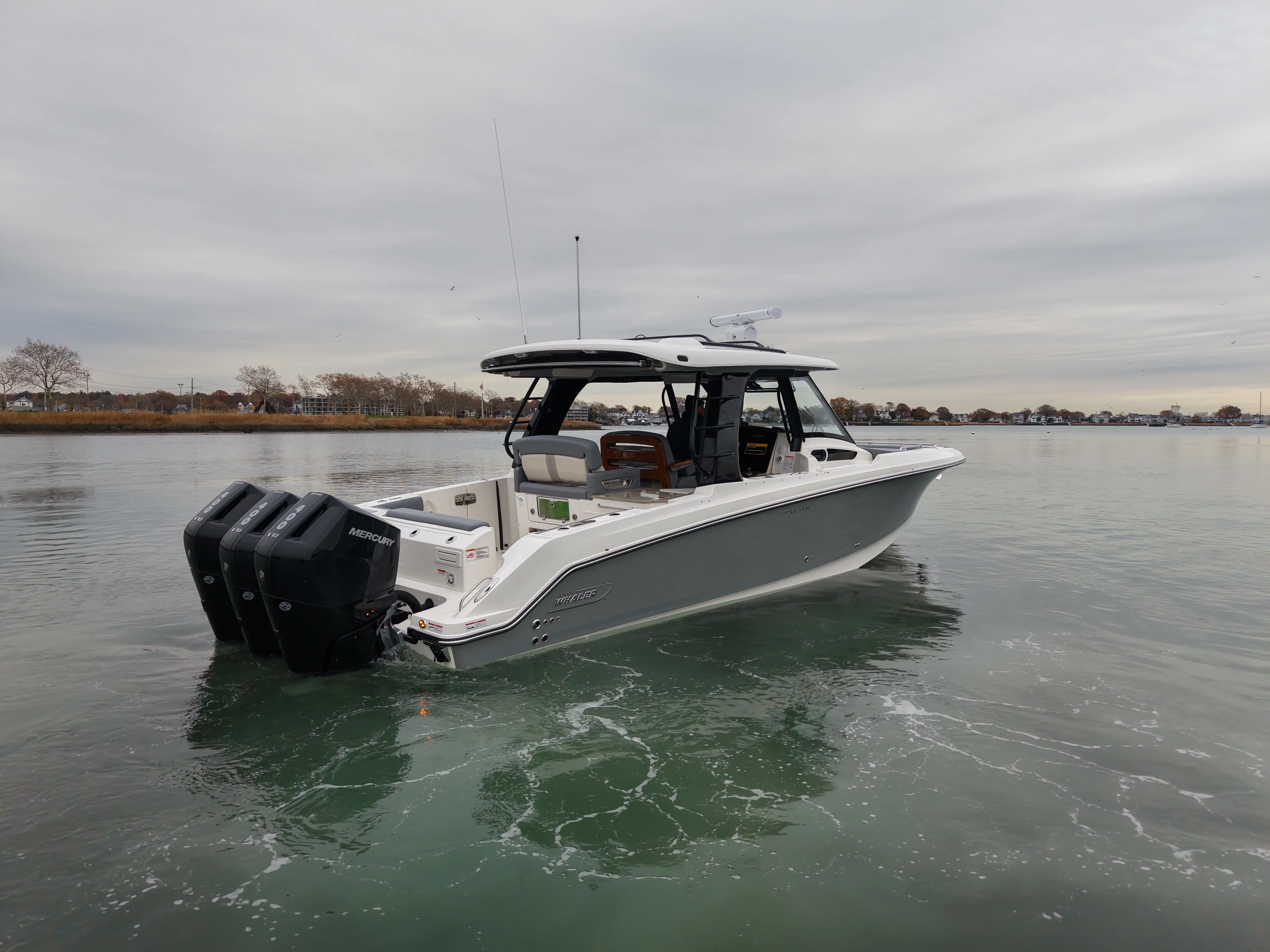 2026 Boston Whaler 350 Realm Image Thumbnail #2