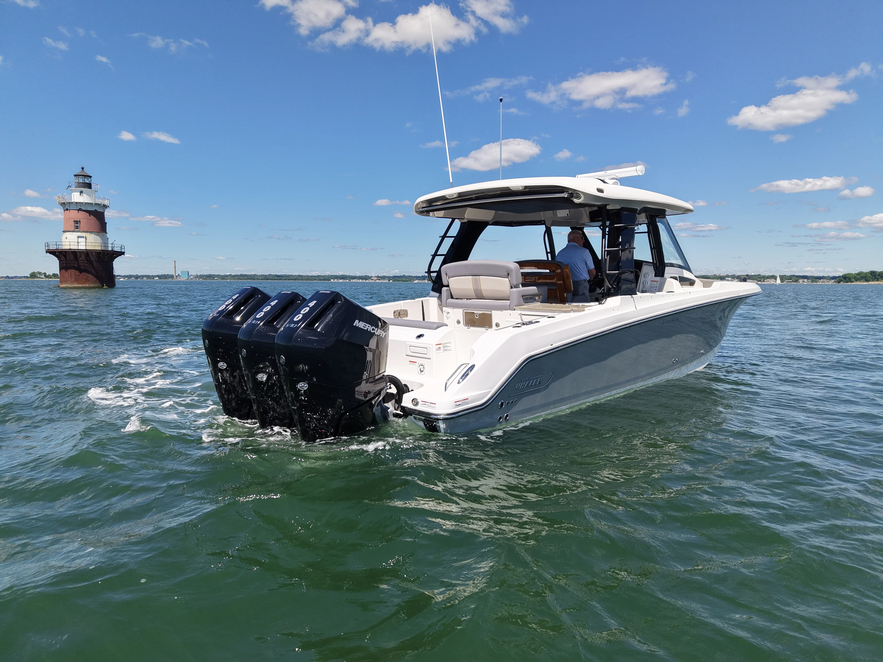 2026 Boston Whaler 350 Realm Image Thumbnail #3