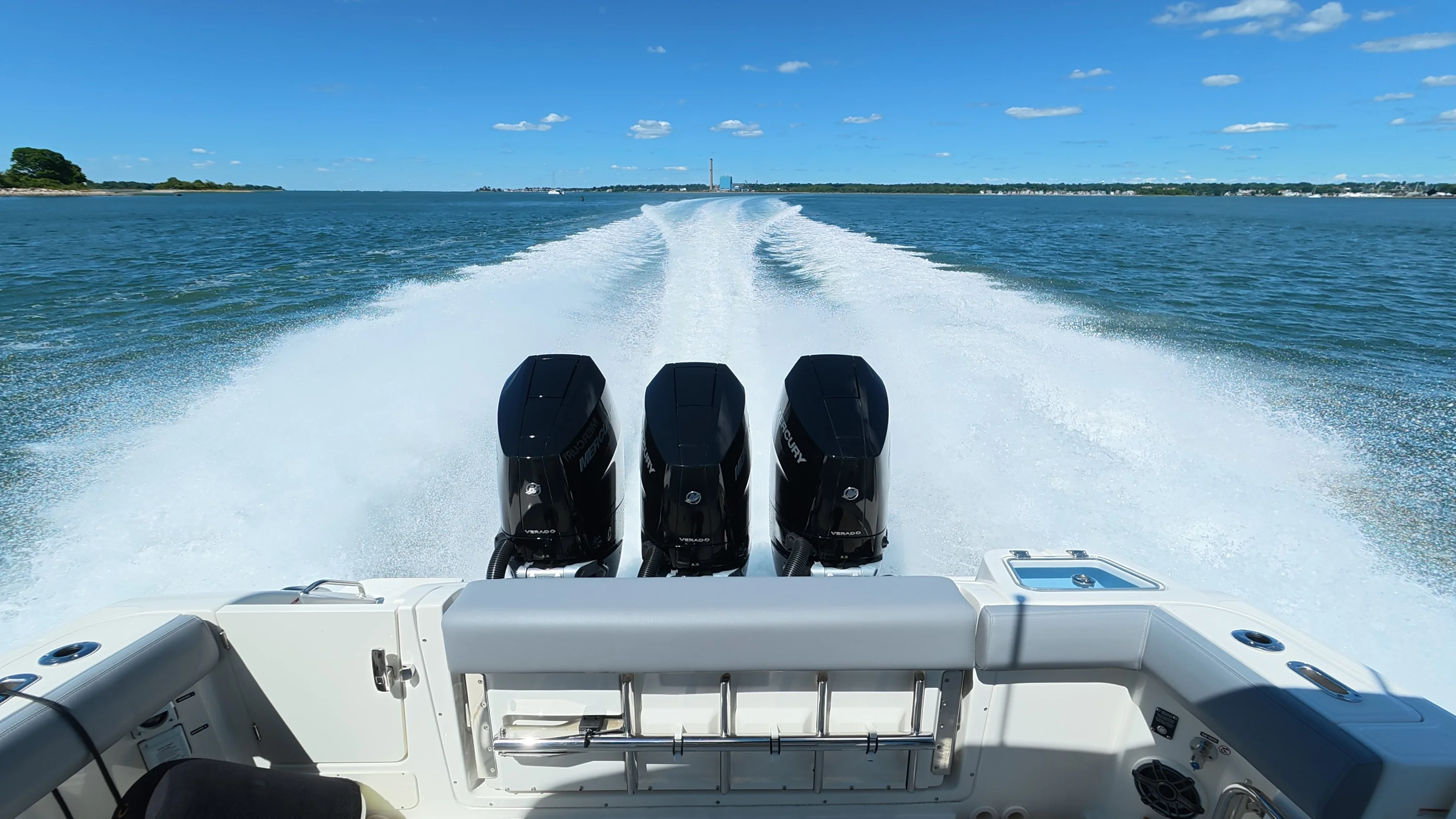 2026 Boston Whaler 350 Realm Image Thumbnail #11