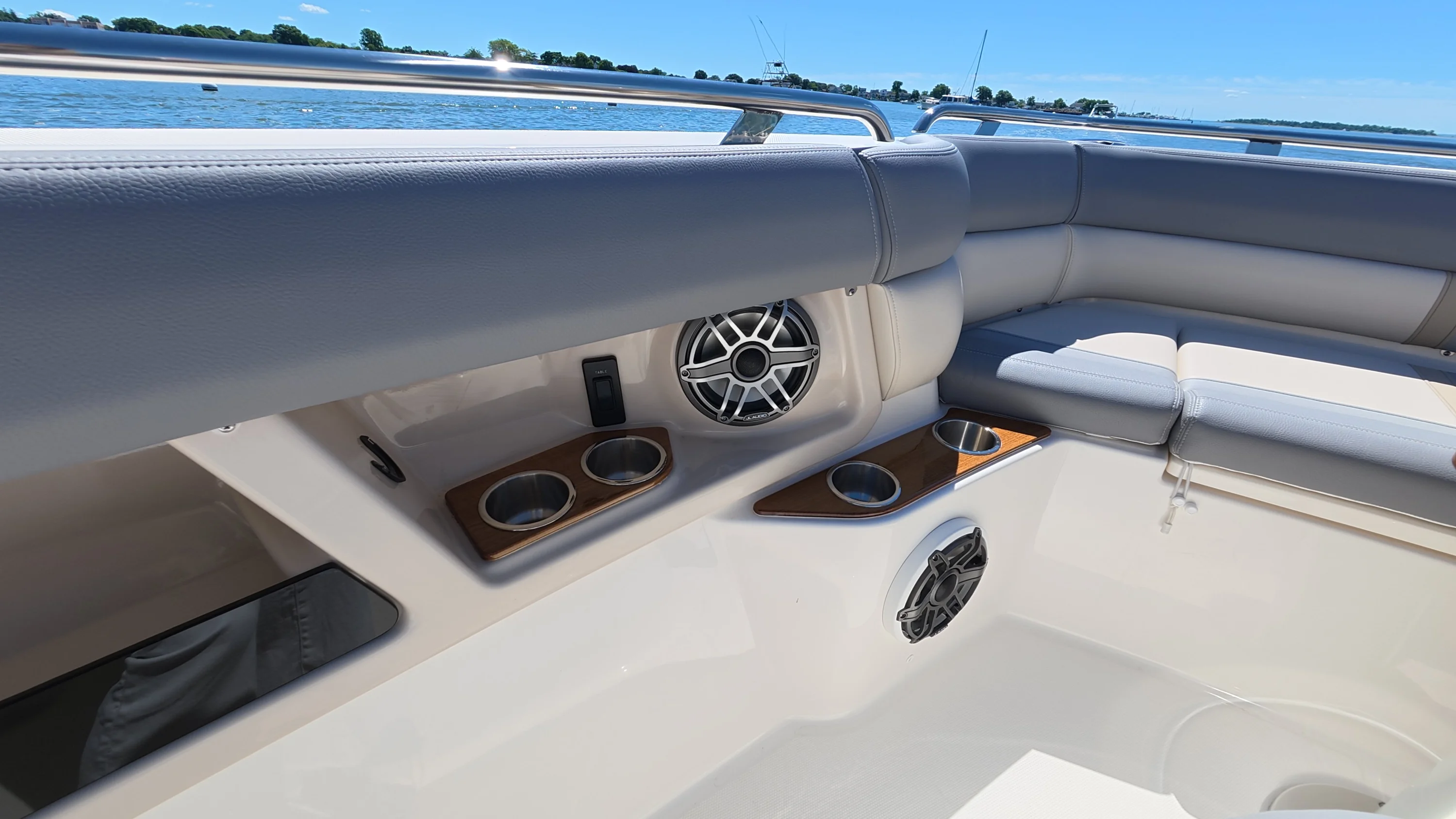 2026 Boston Whaler 350 Realm Image Thumbnail #43
