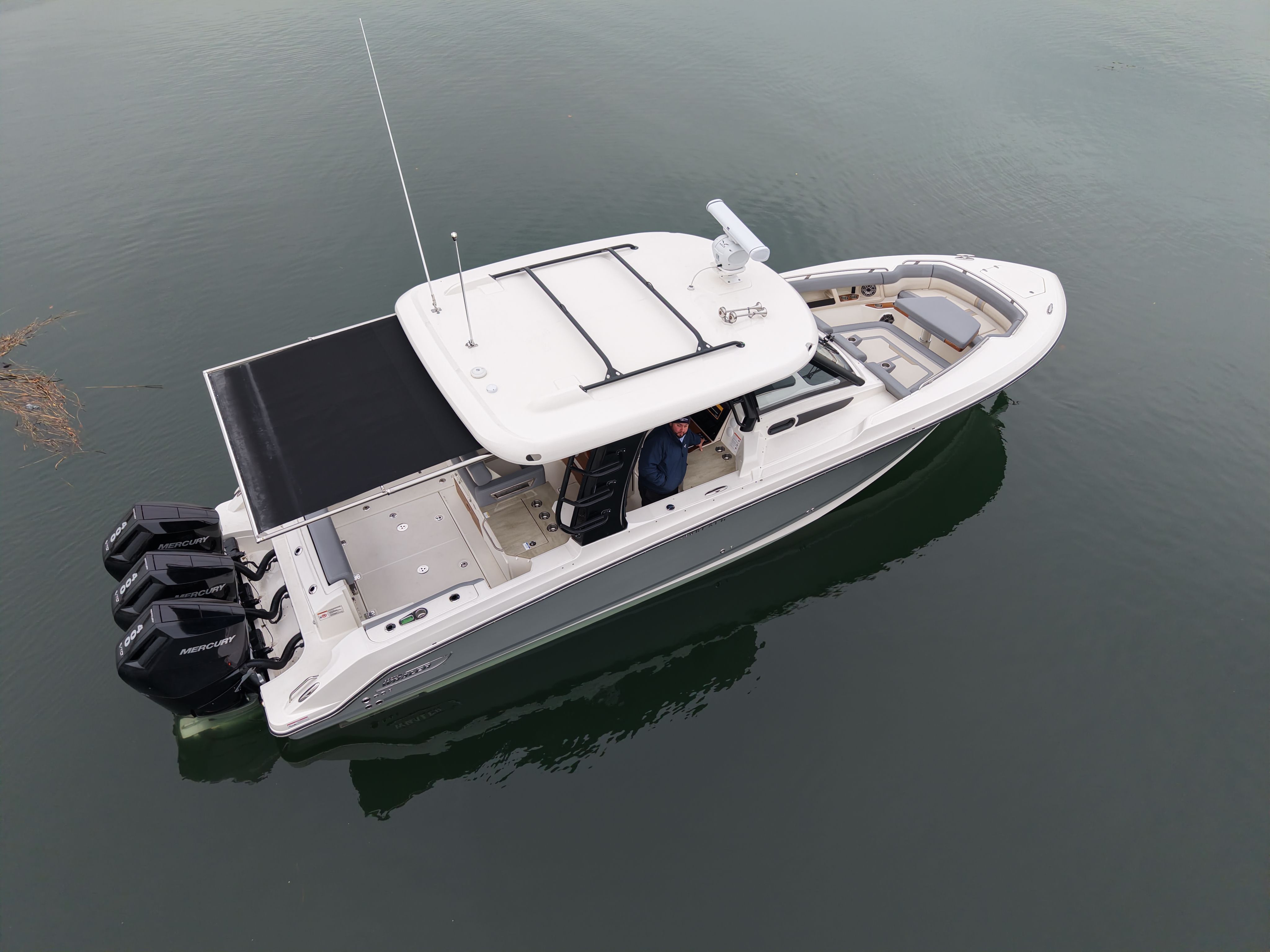 2026 Boston Whaler 350 Realm Image Thumbnail #15