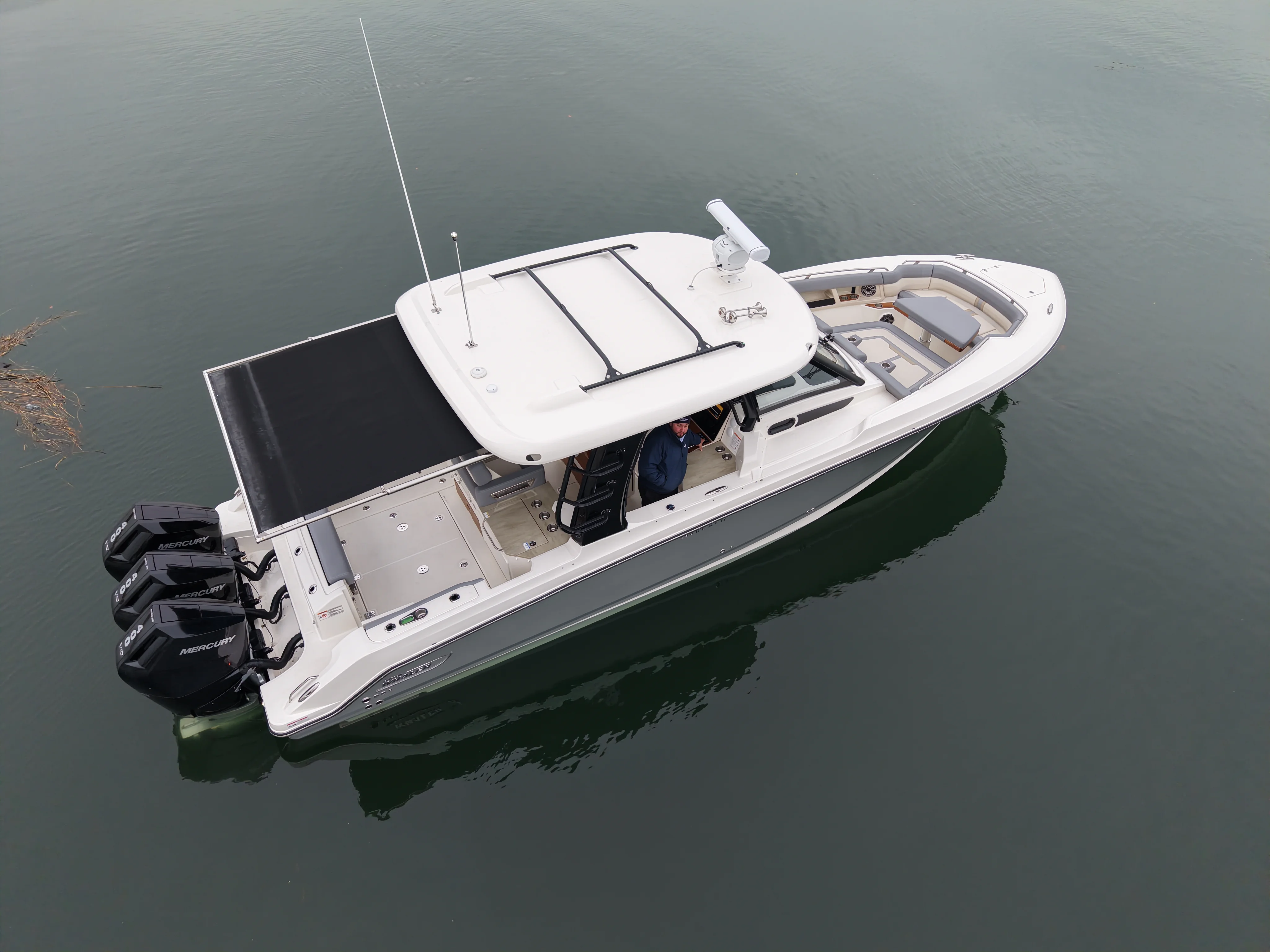 2026 Boston Whaler 350 Realm Image Thumbnail #15