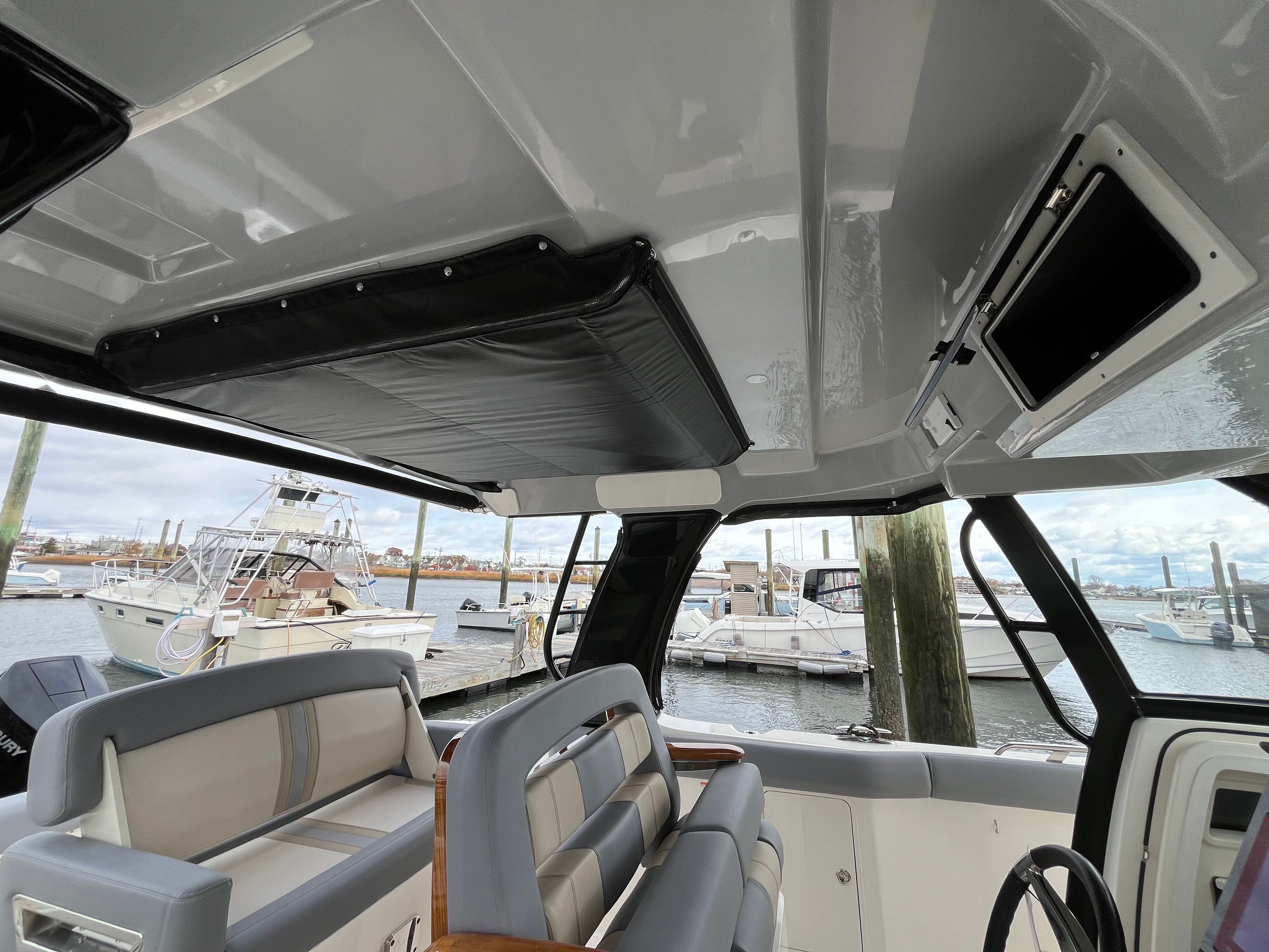 2026 Boston Whaler 350 Realm Image Thumbnail #29