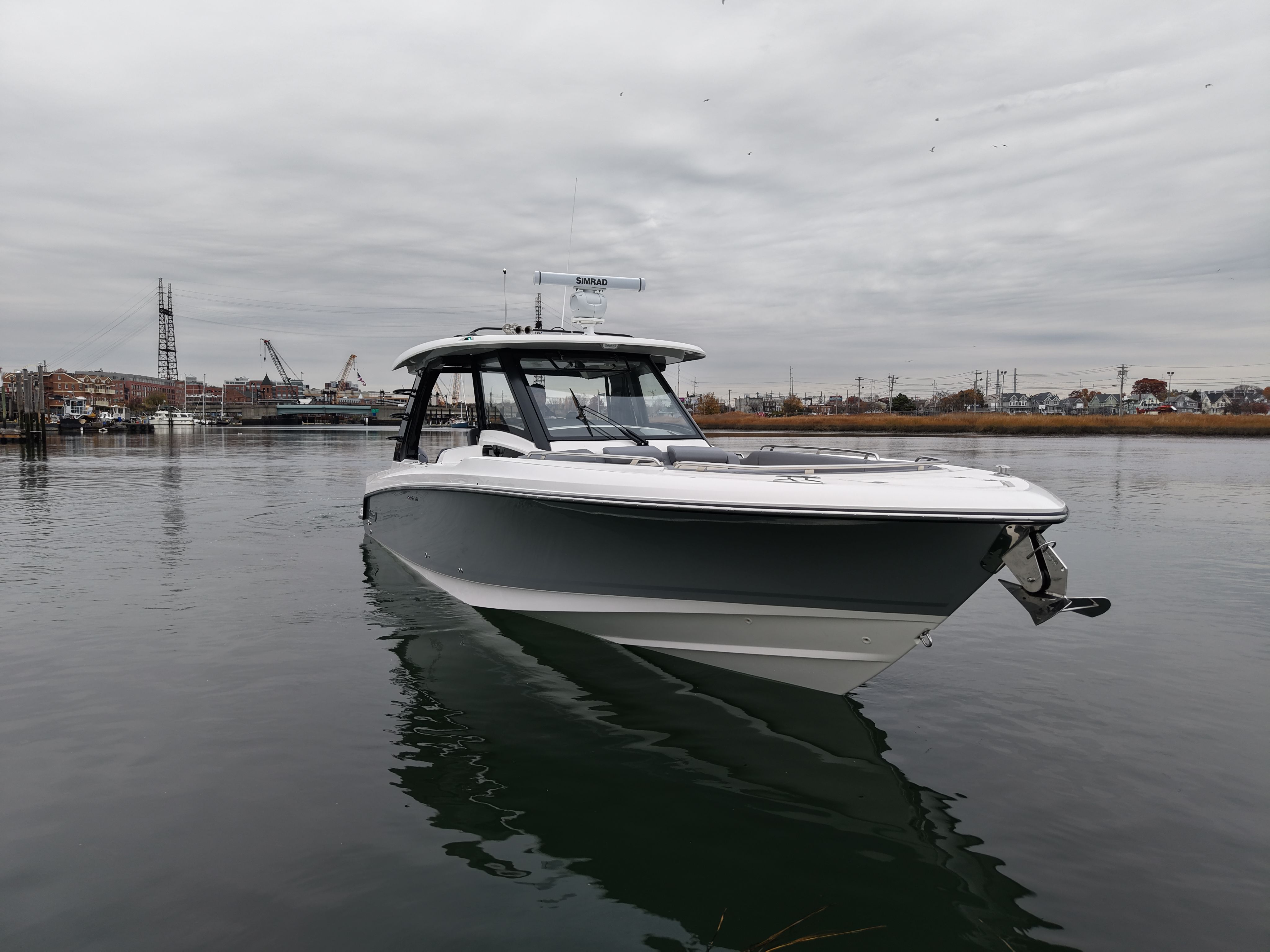 2026 Boston Whaler 350 Realm Image Thumbnail #3