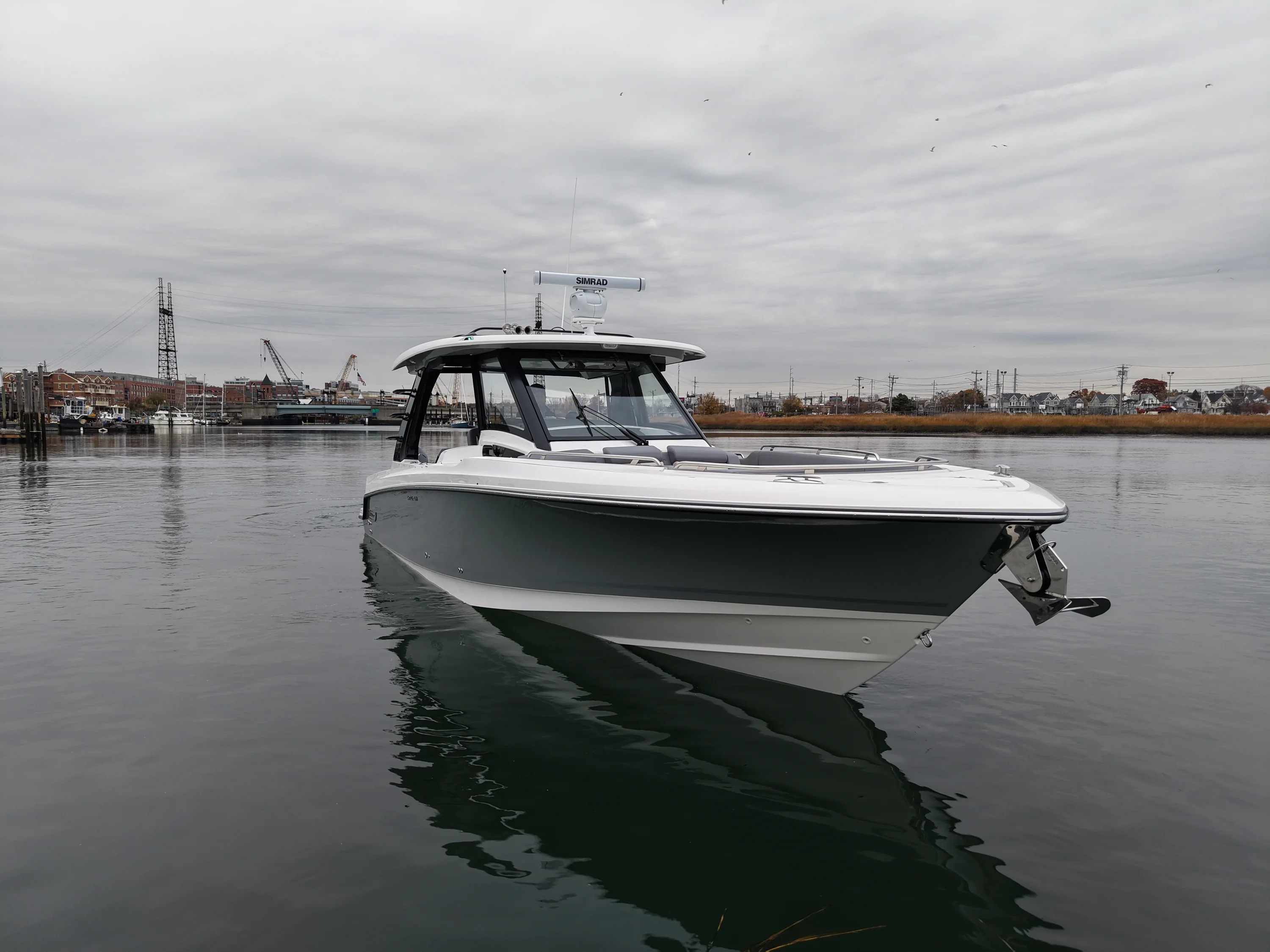 2026 Boston Whaler 350 Realm Image Thumbnail #3