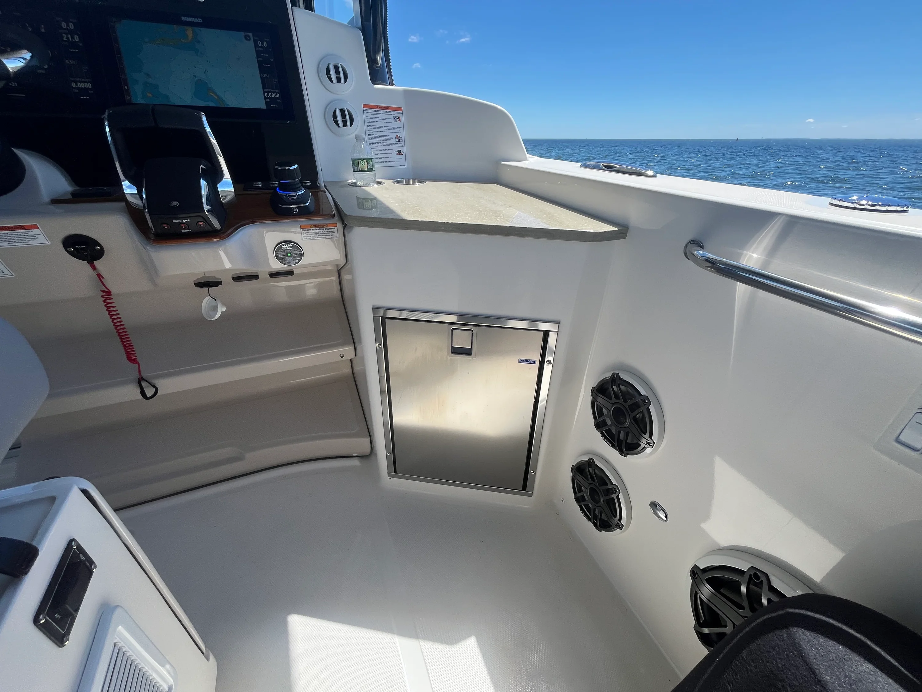 2026 Boston Whaler 350 Realm Image Thumbnail #33