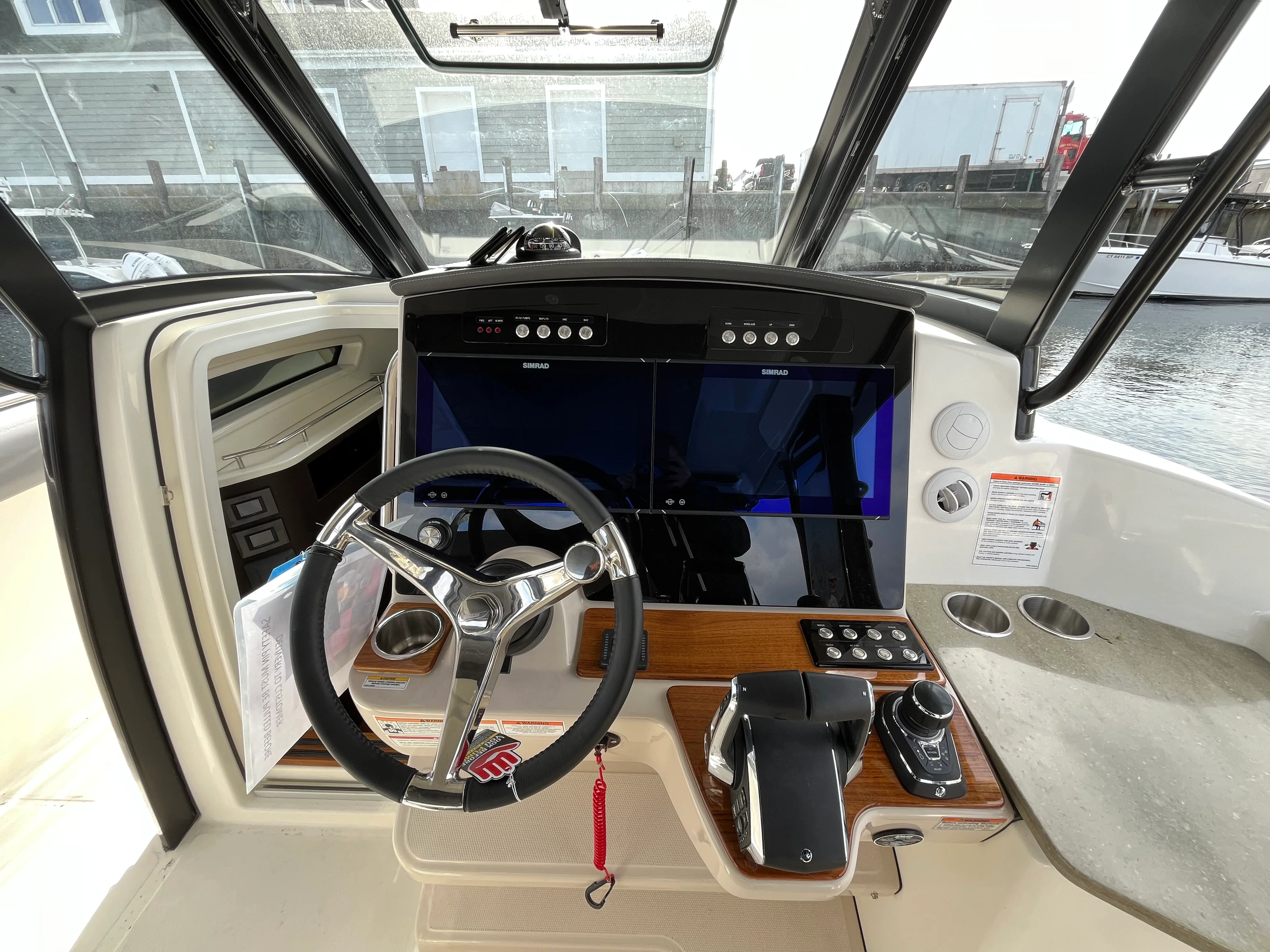 2026 Boston Whaler 350 Realm Image Thumbnail #32