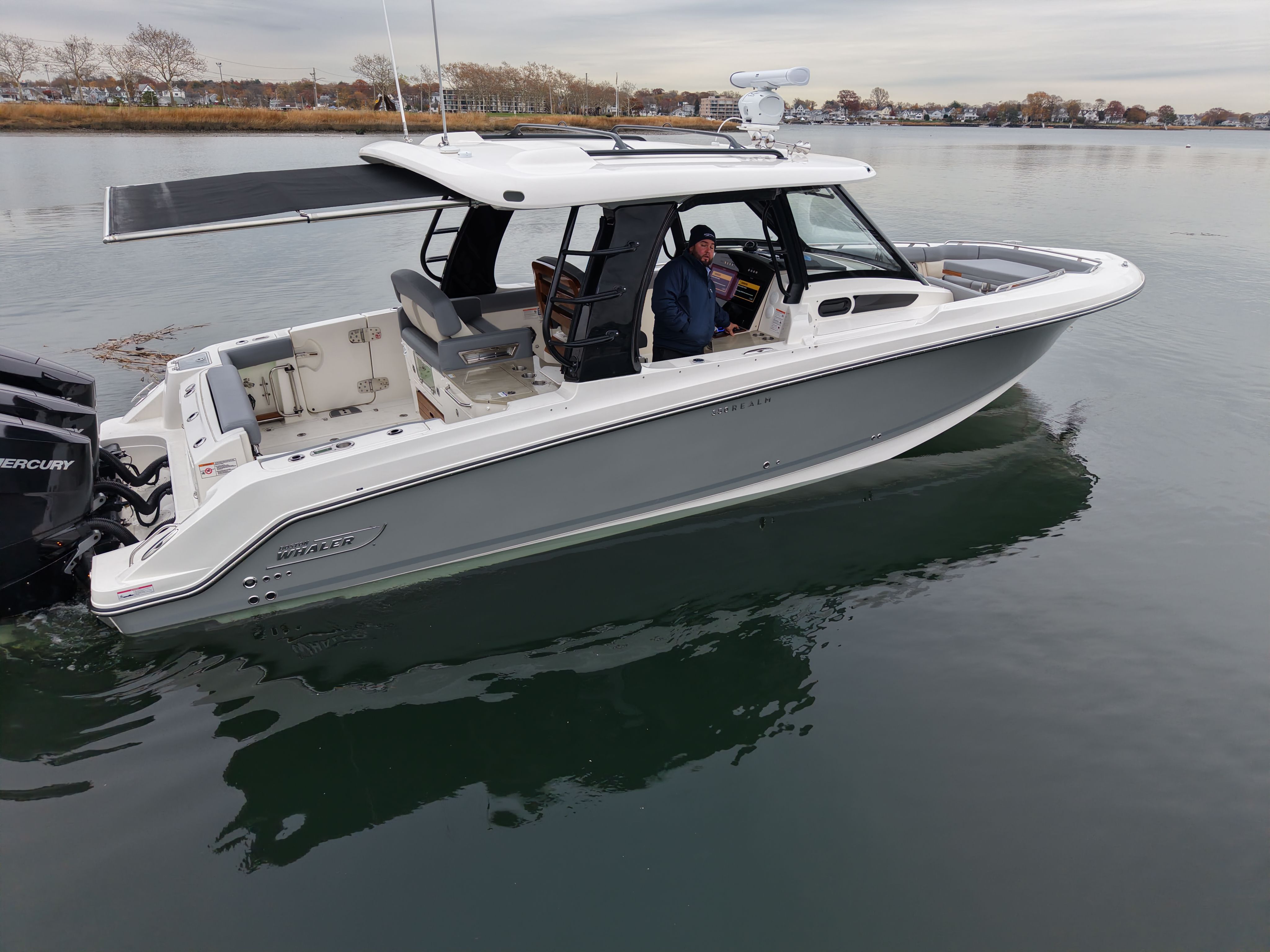 2026 Boston Whaler 350 Realm Image Thumbnail #16