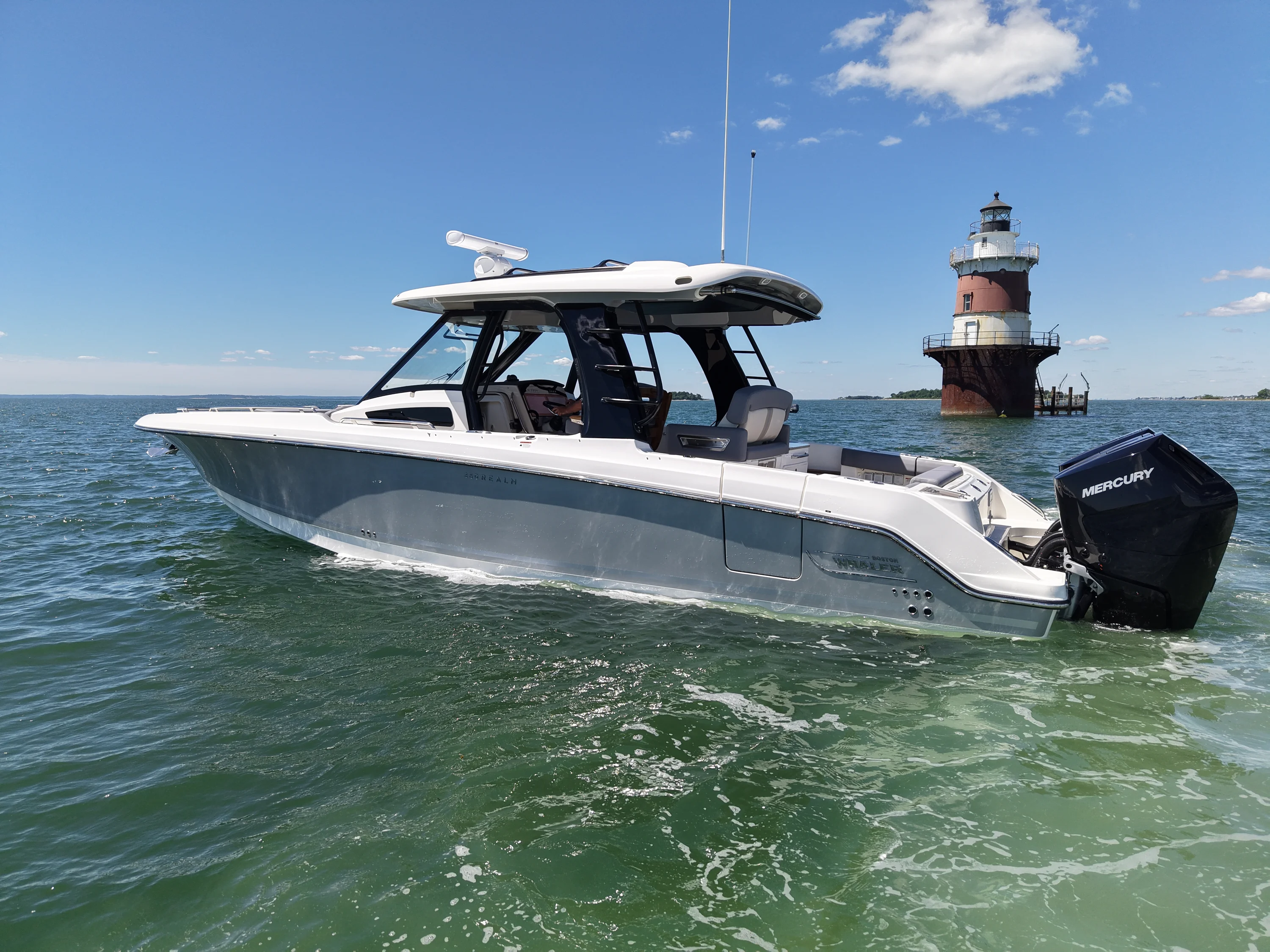 2026 Boston Whaler 350 Realm Image Thumbnail #9