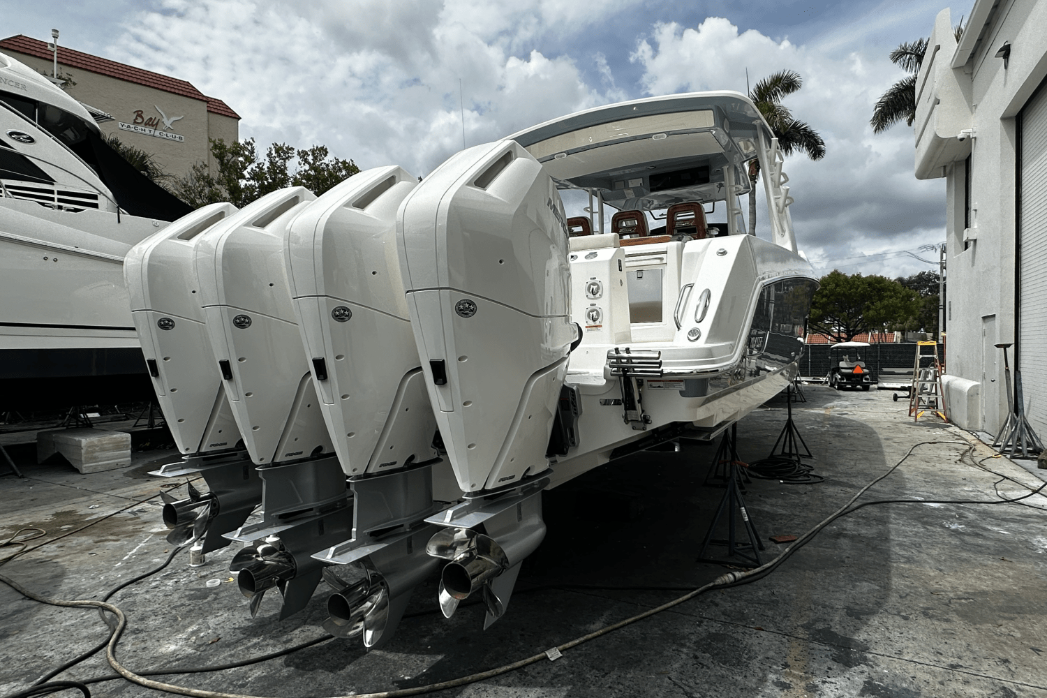 2026 Boston Whaler 420 Outrage Image Thumbnail #4