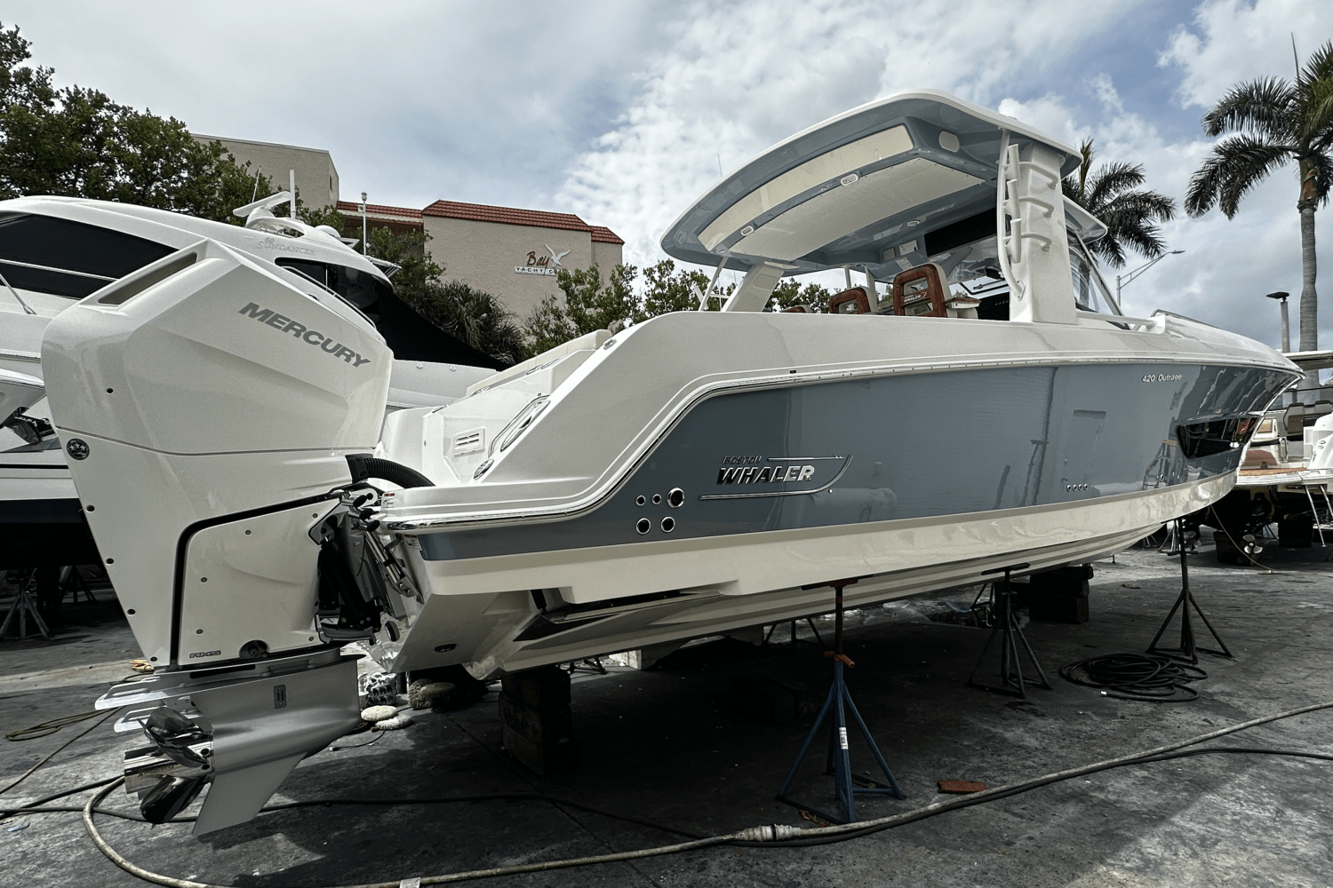 2026 Boston Whaler 420 Outrage Image Thumbnail #3