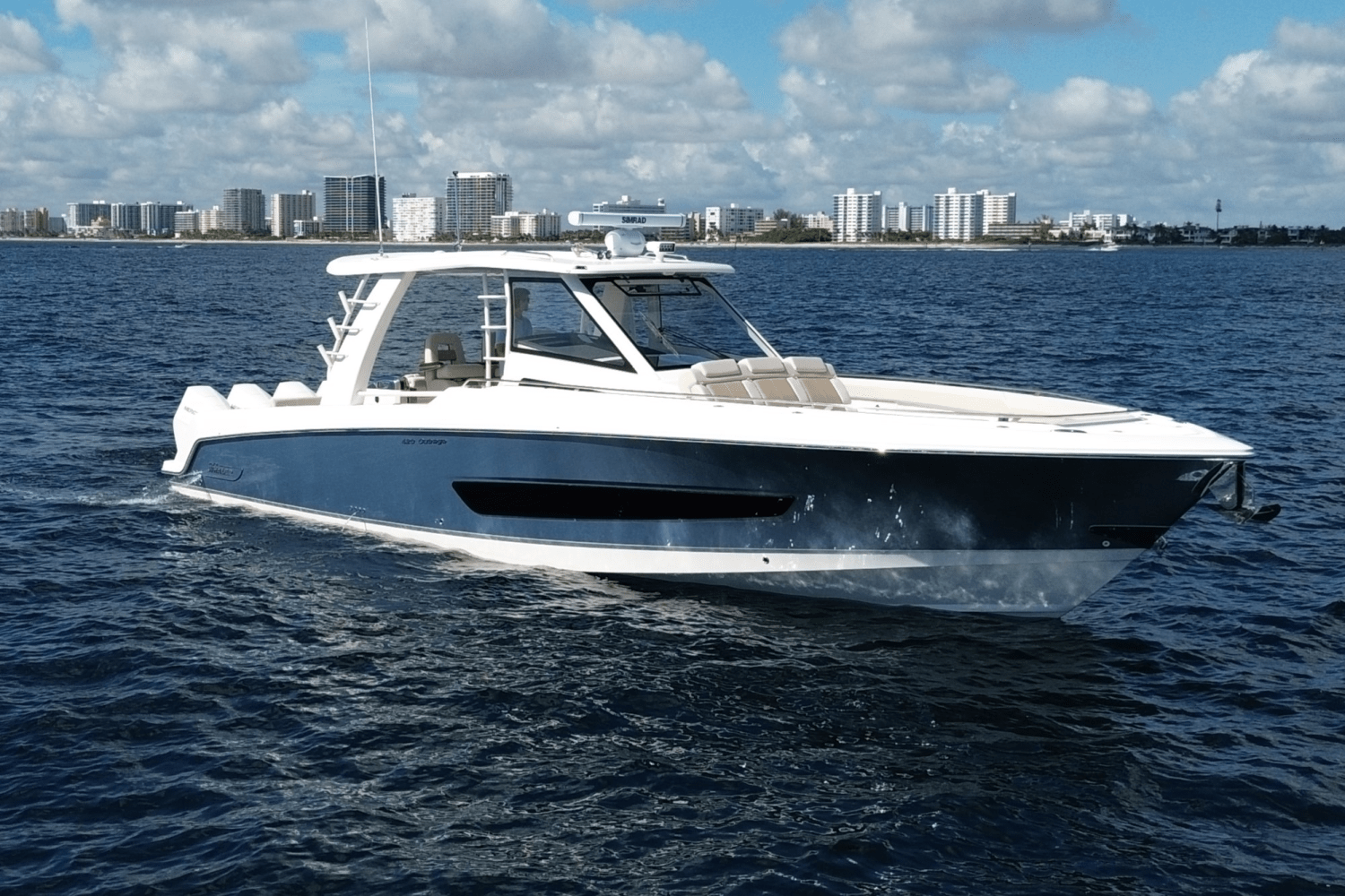 2026 Boston Whaler 420 Outrage Image Thumbnail #10