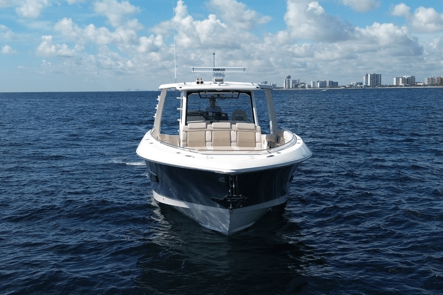 2026 Boston Whaler 420 Outrage Image Thumbnail #9