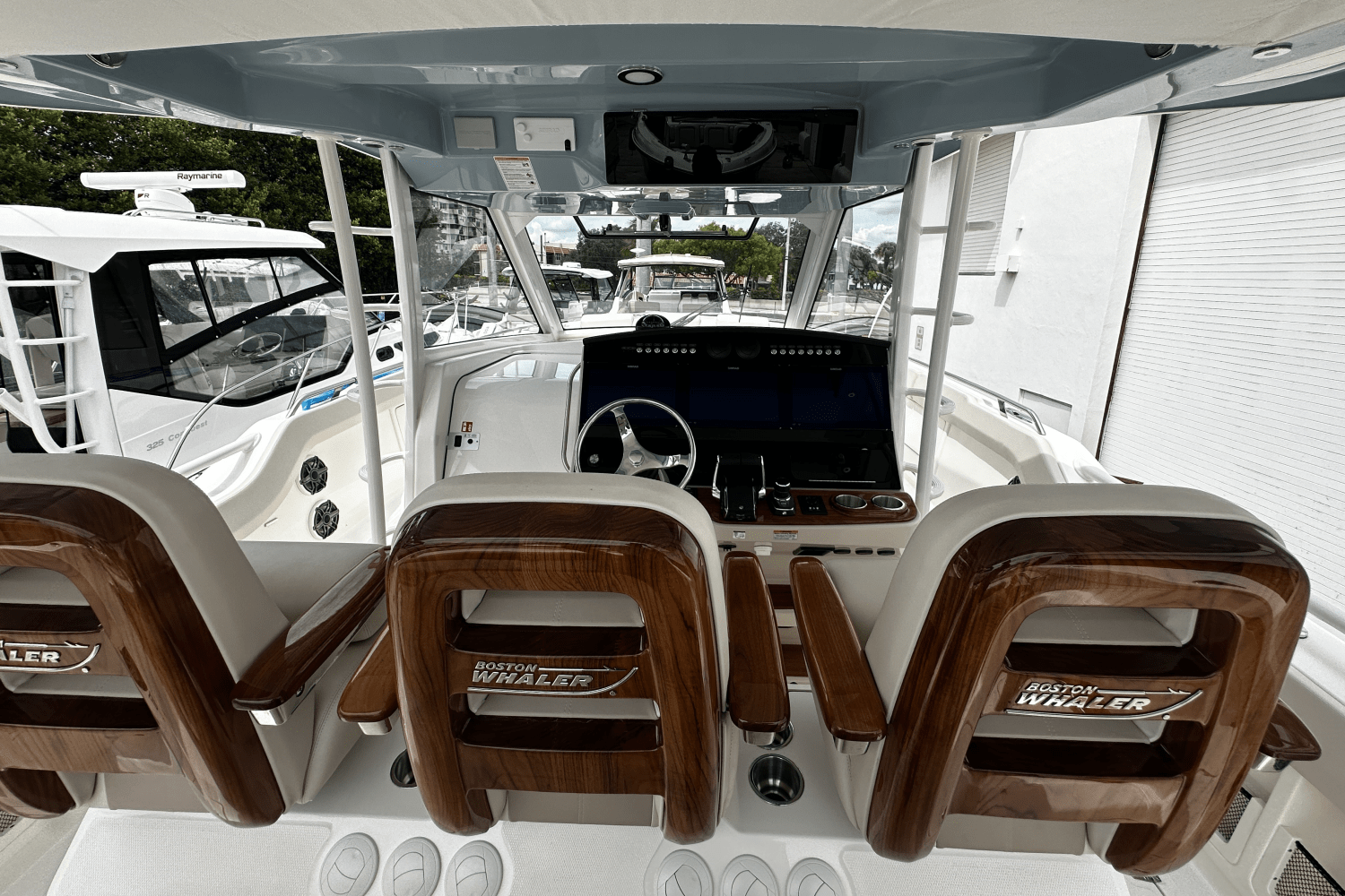 2026 Boston Whaler 420 Outrage Image Thumbnail #16