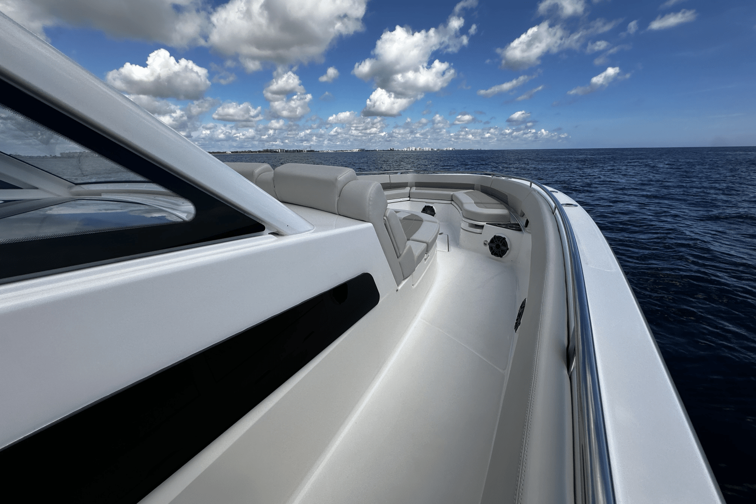 2026 Boston Whaler 420 Outrage Image Thumbnail #32