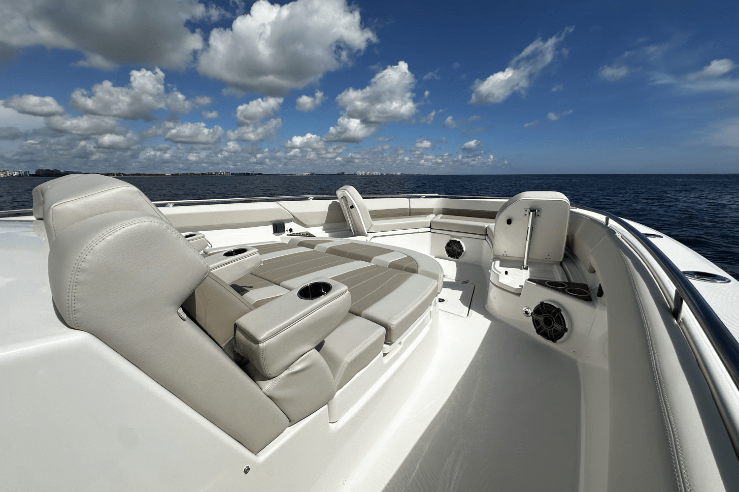 2026 Boston Whaler 420 Outrage Image Thumbnail #37