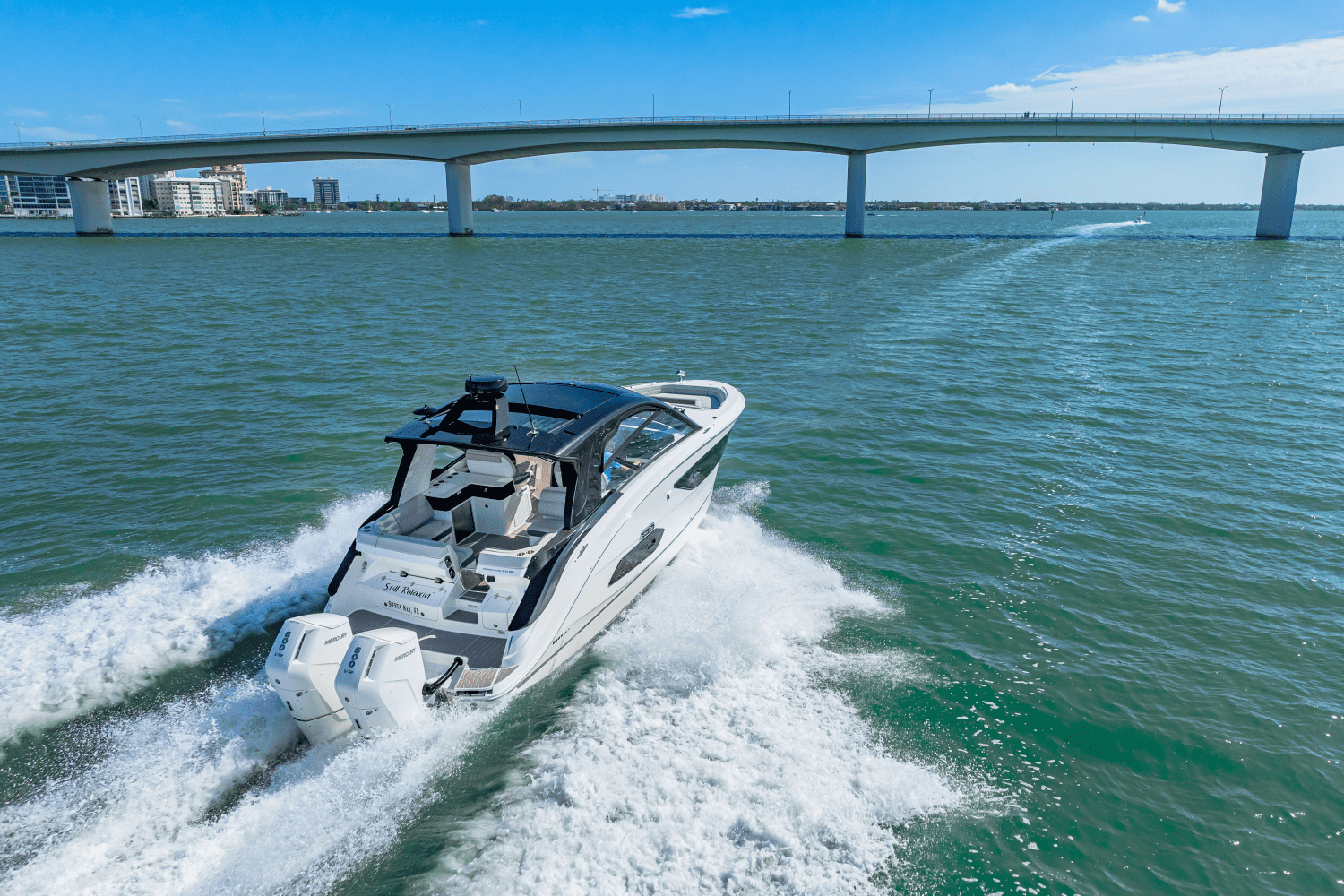 2024 Sea Ray 370 SUNDANCER OUTBOARD Image Thumbnail #30