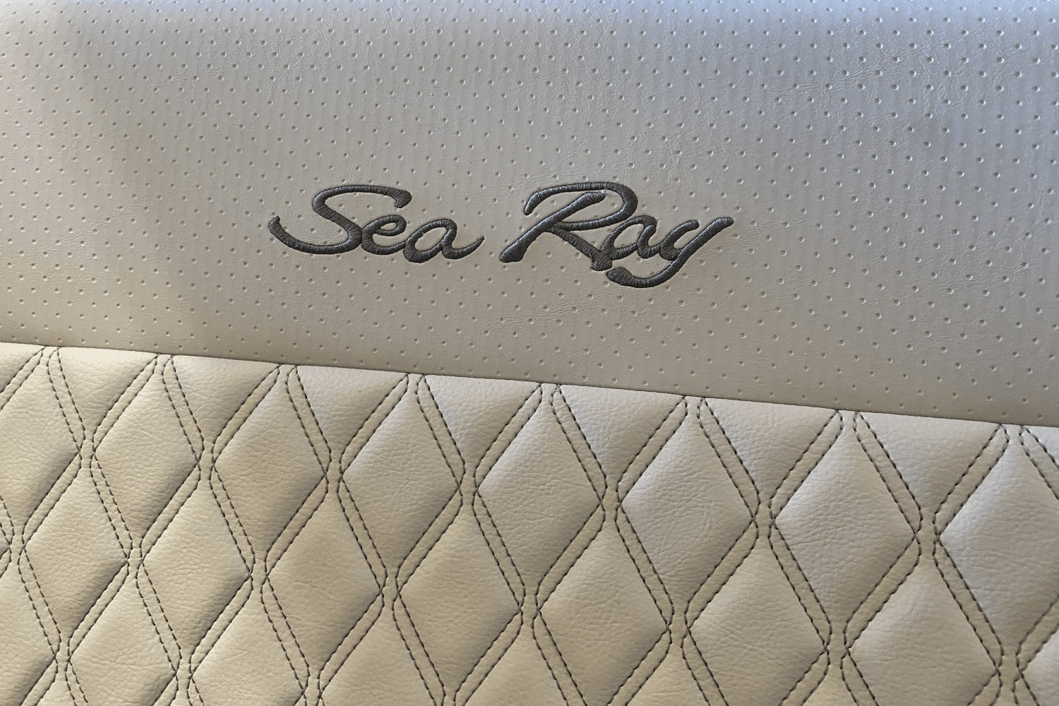 2024 Sea Ray 350 SLX-OB Image Thumbnail #15