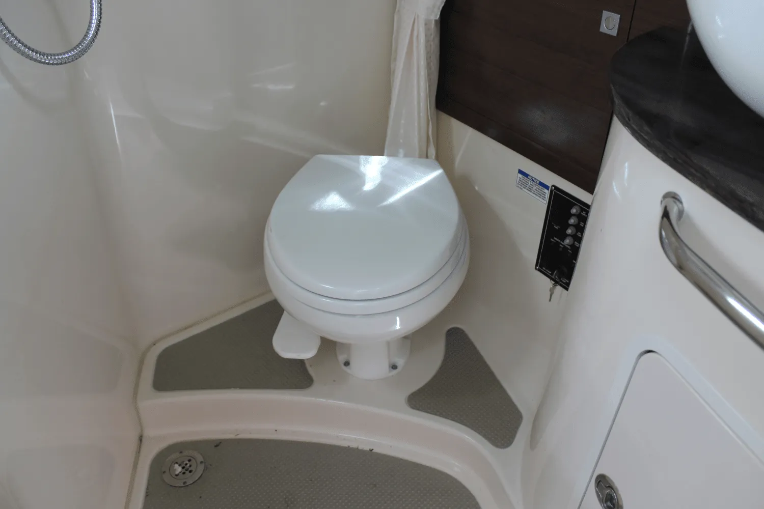 2020 Boston Whaler 345 CONQUEST Image Thumbnail #49