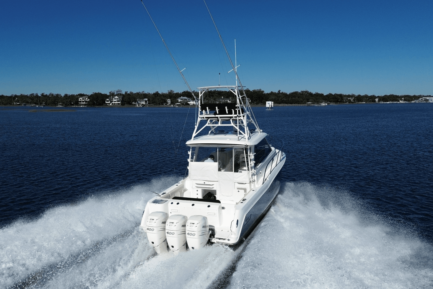 2020 Boston Whaler 345 CONQUEST Image Thumbnail #2