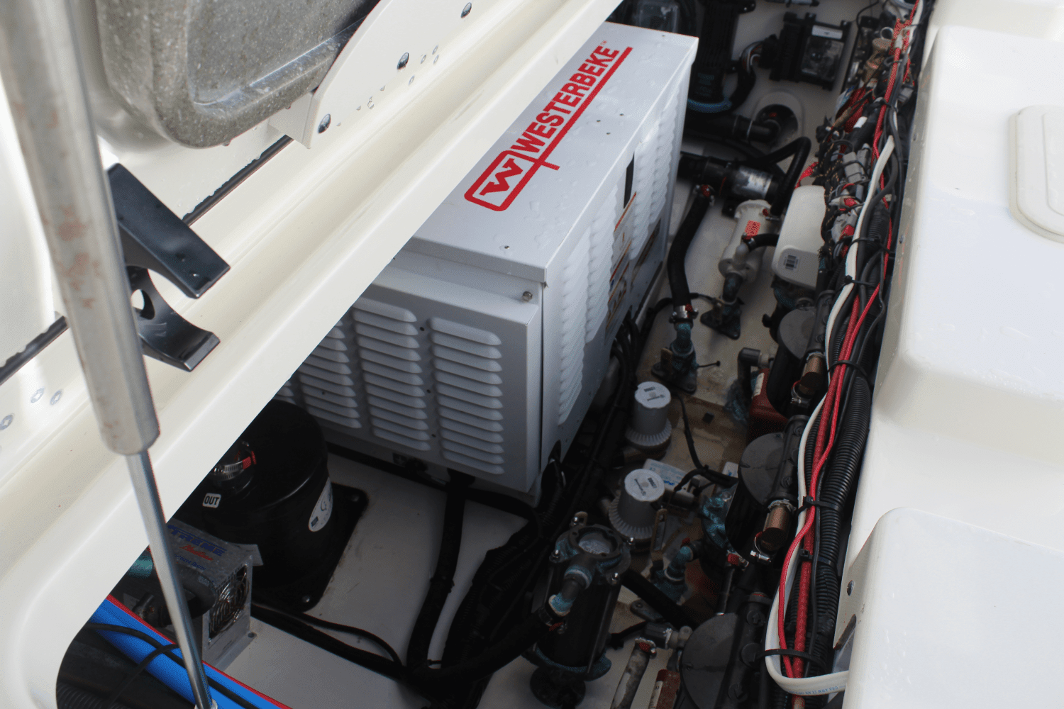 2020 Boston Whaler 345 CONQUEST Image Thumbnail #58