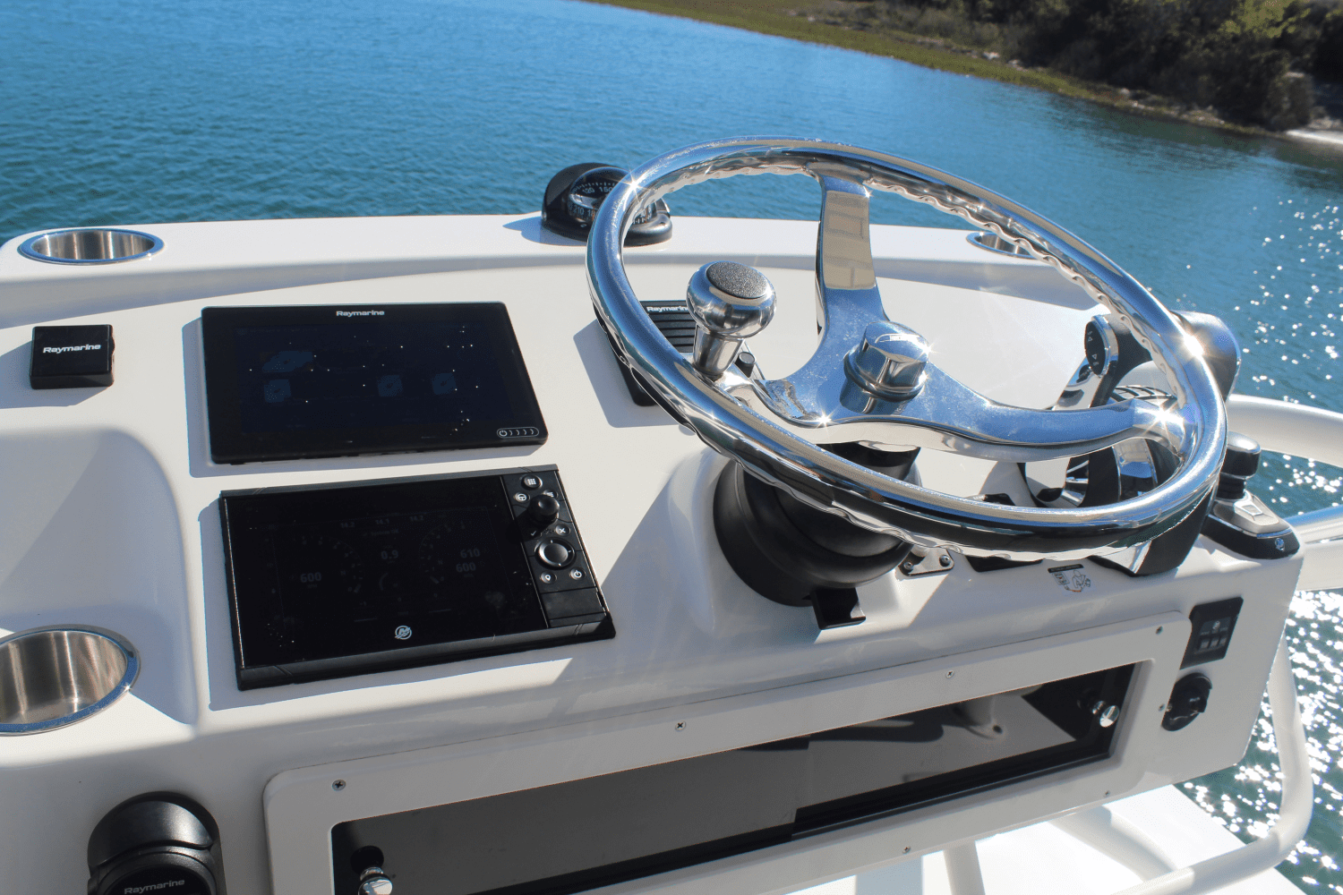 2020 Boston Whaler 345 CONQUEST Image Thumbnail #15