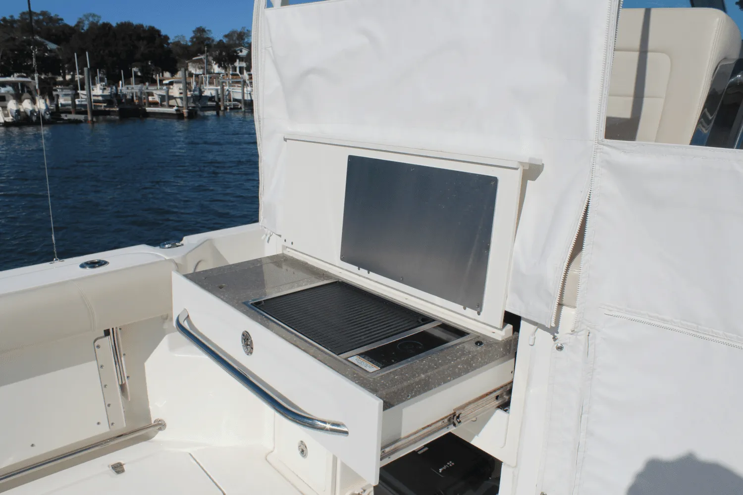 2020 Boston Whaler 345 CONQUEST Image Thumbnail #27