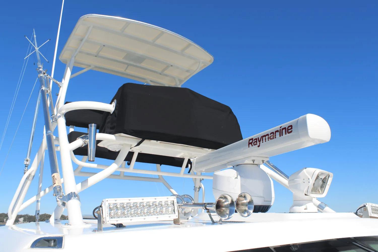 2020 Boston Whaler 345 CONQUEST Image Thumbnail #13