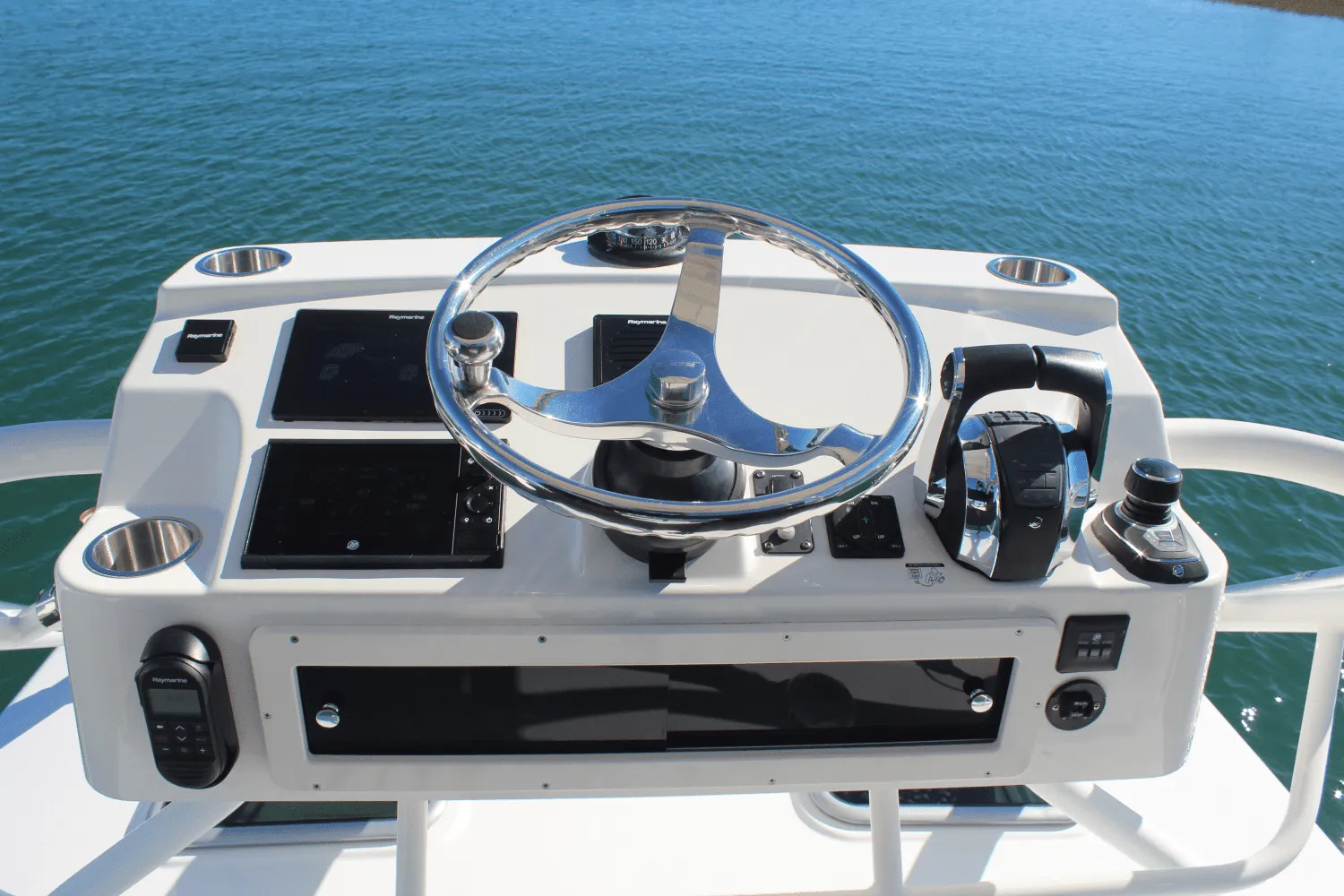2020 Boston Whaler 345 CONQUEST Image Thumbnail #16