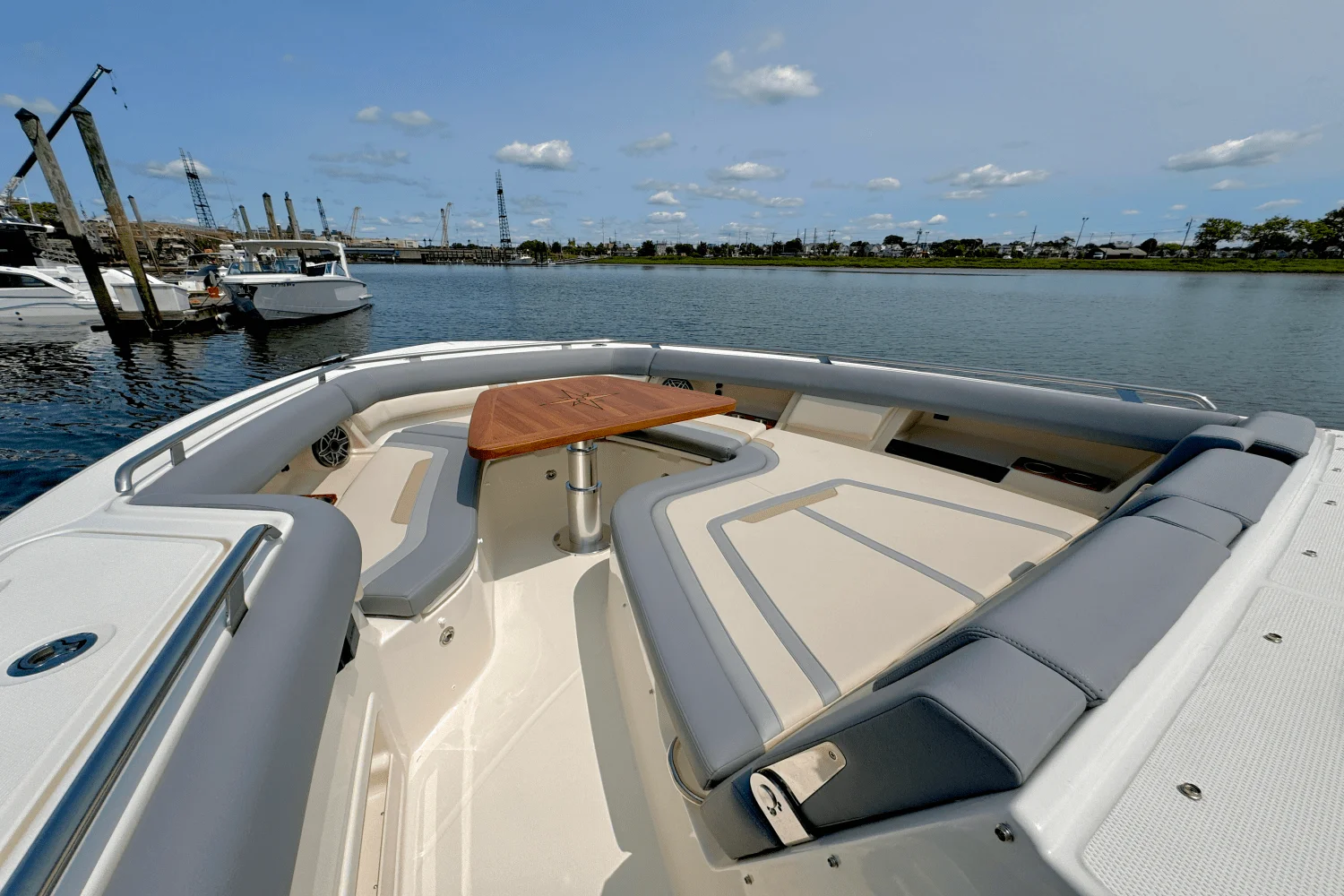 2025 Boston Whaler 380 Realm Image Thumbnail #61