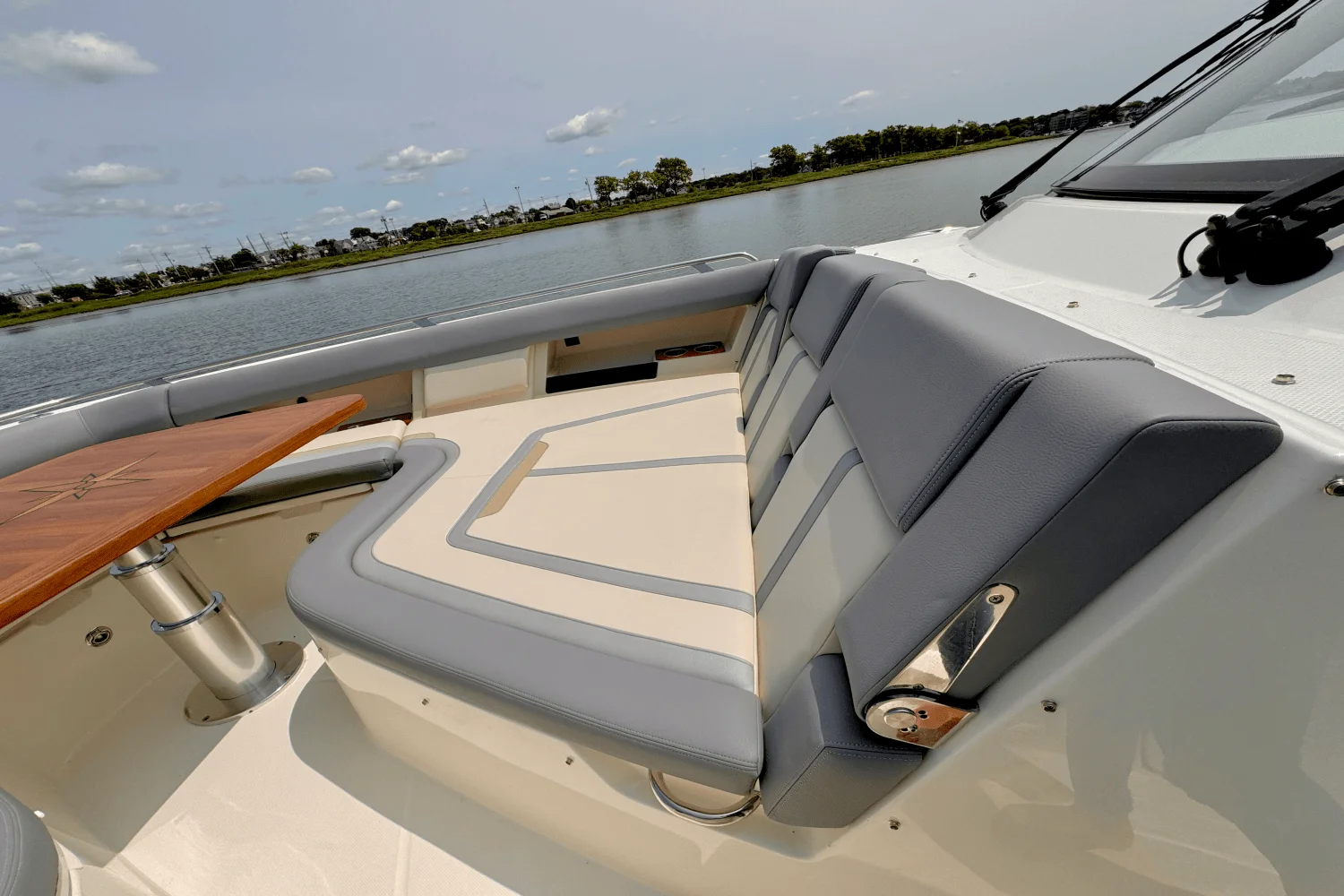 2025 Boston Whaler 380 Realm Image Thumbnail #70