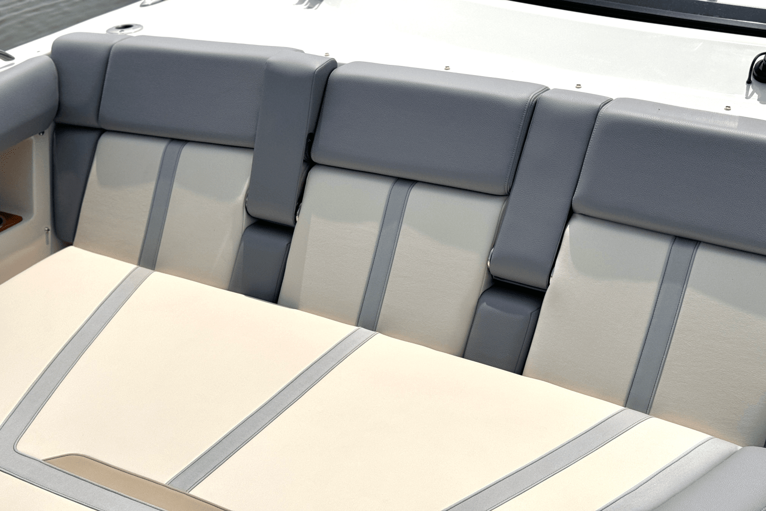 2025 Boston Whaler 380 Realm Image Thumbnail #72