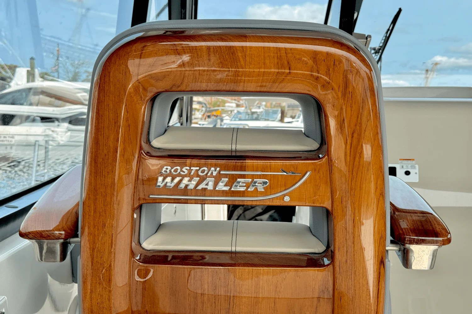 2025 Boston Whaler 380 Realm Image Thumbnail #43