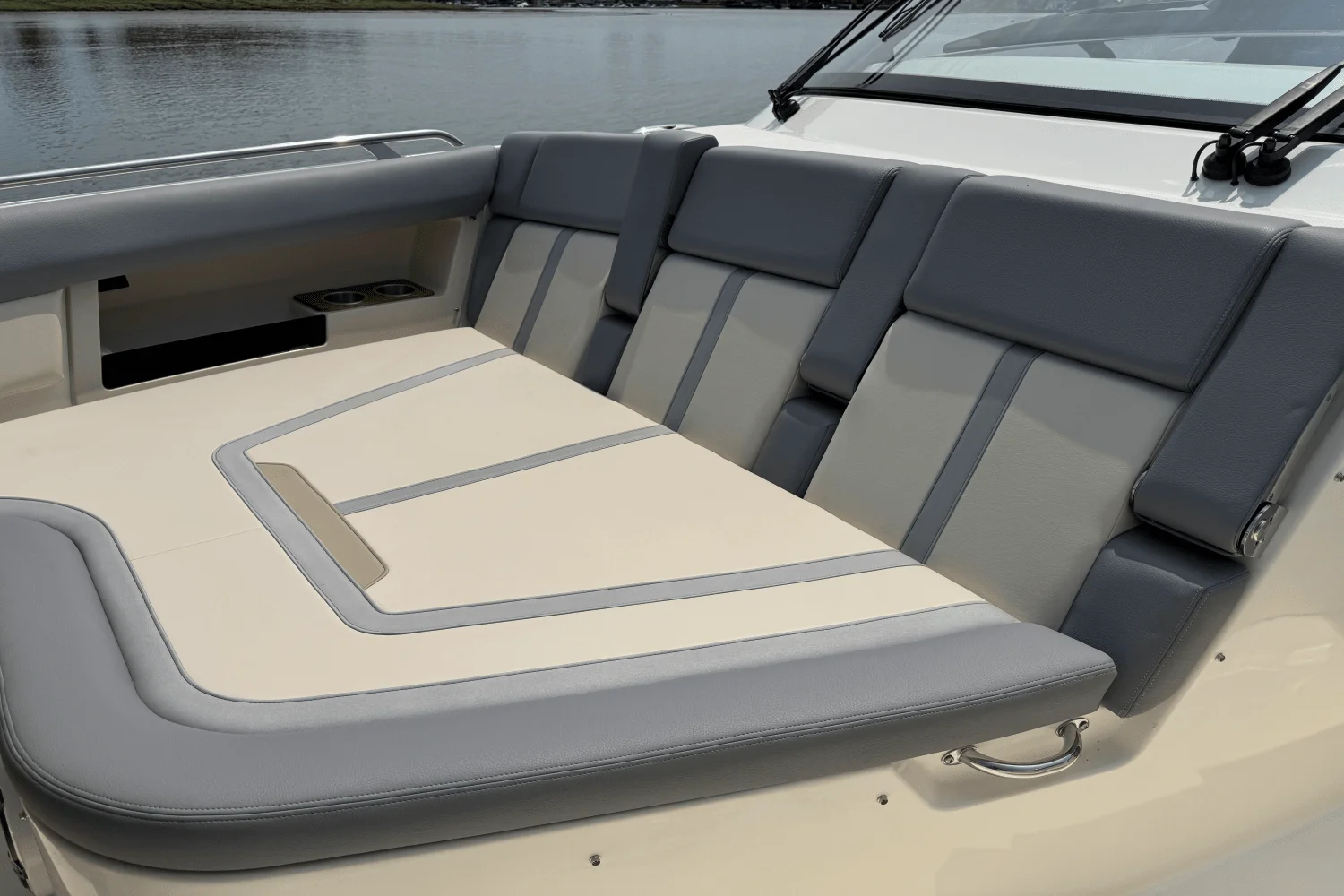 2025 Boston Whaler 380 Realm Image Thumbnail #68