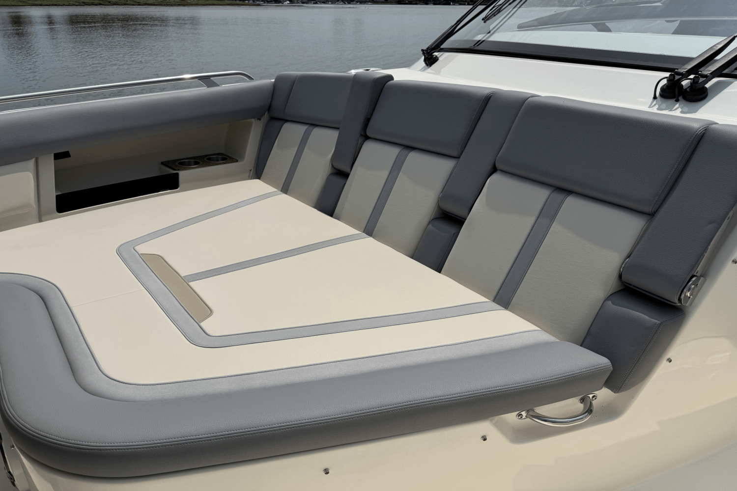 2025 Boston Whaler 380 Realm Image Thumbnail #68