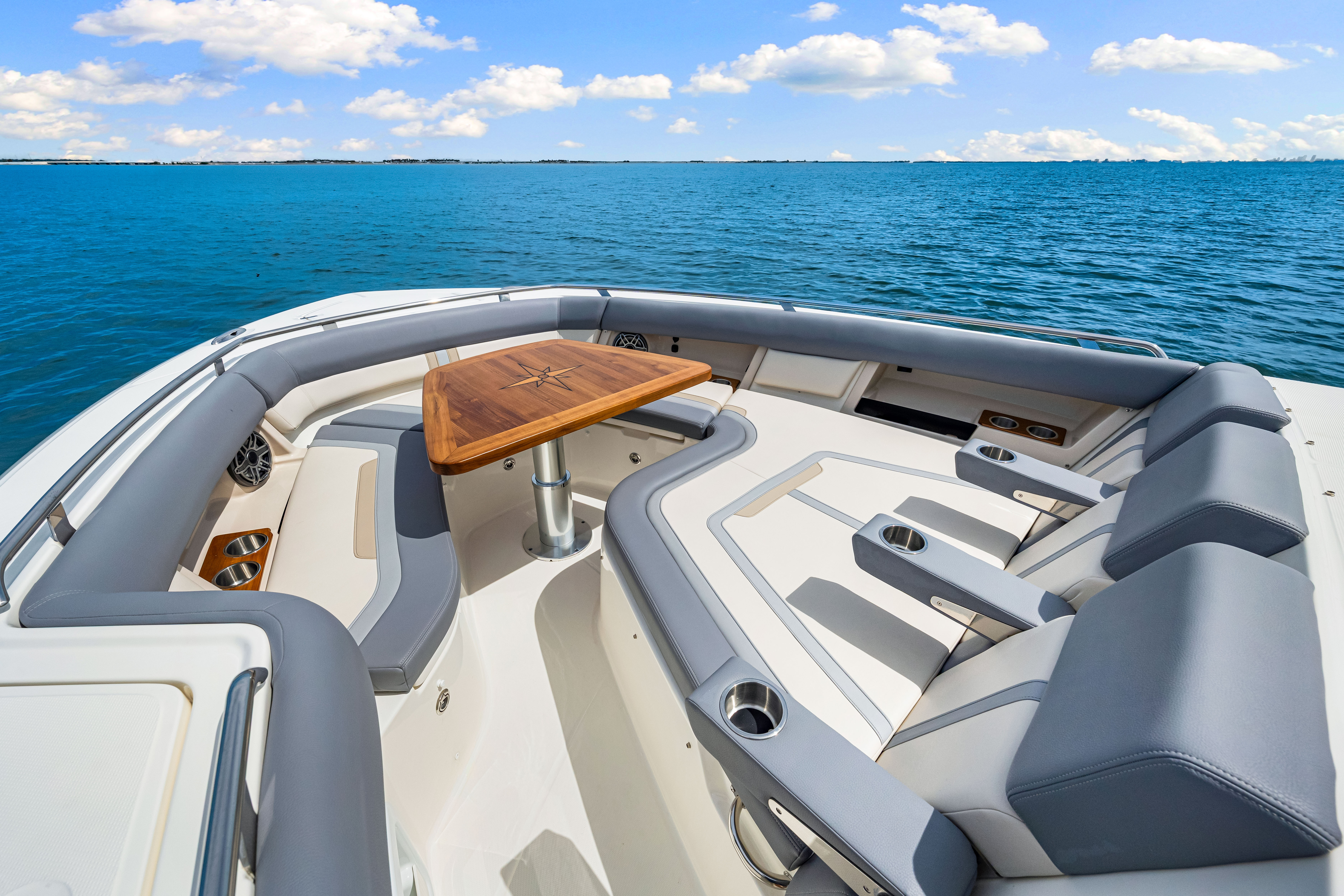 2025 Boston Whaler 380 Realm Image Thumbnail #22