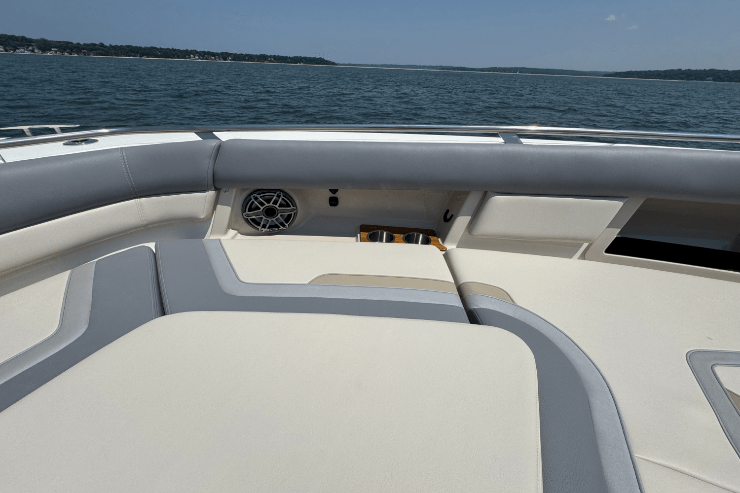 2025 Boston Whaler 380 Realm Image Thumbnail #82