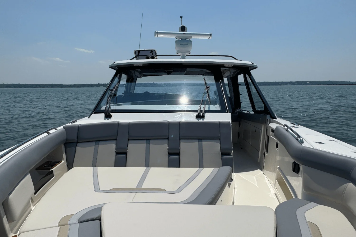 2025 Boston Whaler 380 Realm Image Thumbnail #91