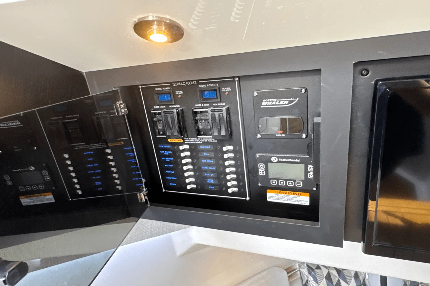 2025 Boston Whaler 380 Realm Image Thumbnail #61